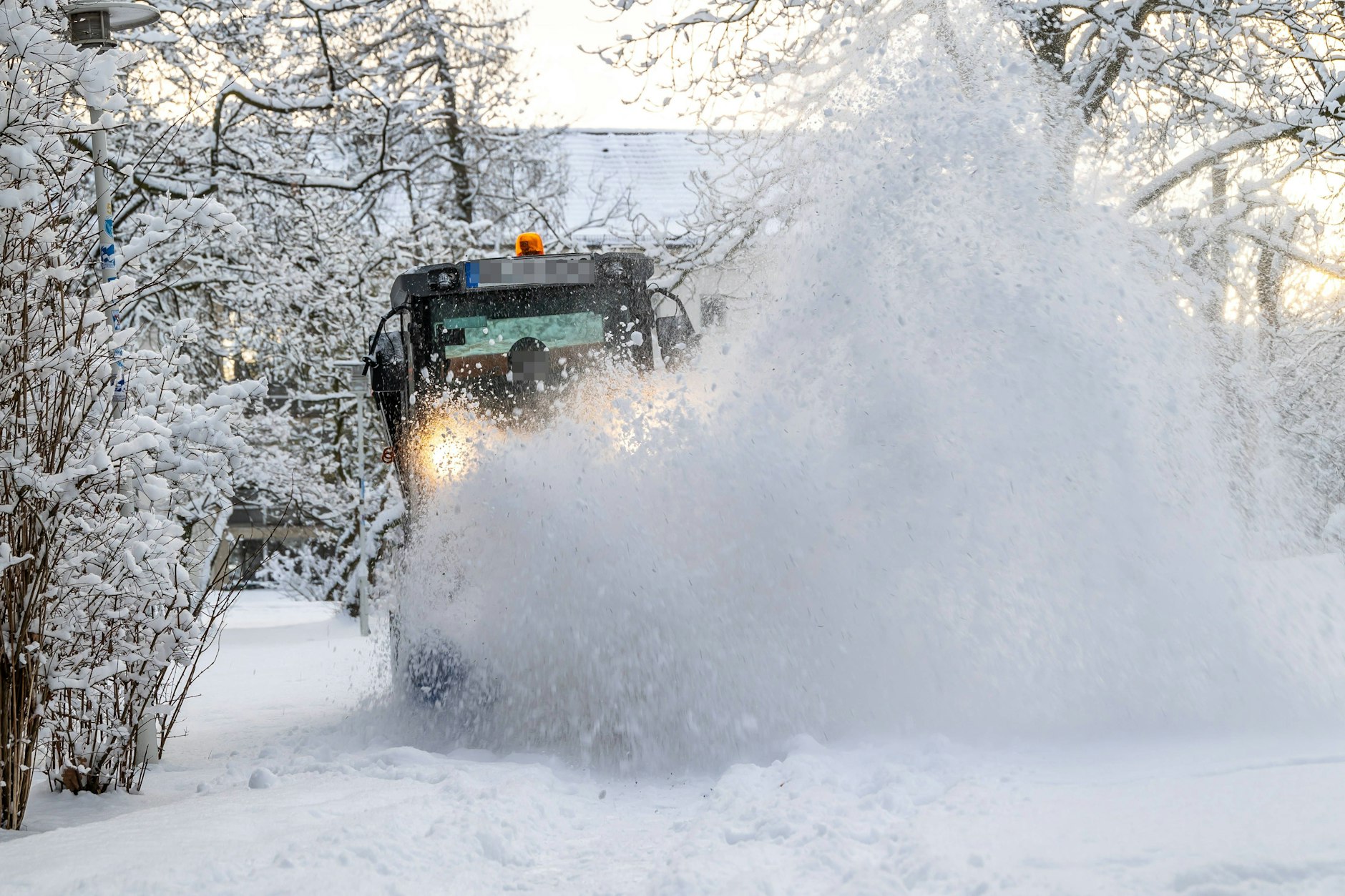 Anfang des Jahres gab es in Berlin einen heftigen Wintereinbruch. Wird die Stadt in diesem Jahr schon im November weiß? Das Wetter zündet jetzt den Frost-Turbo!