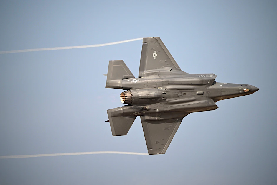 Eine Lockheed Martin F-35 Lightning bei einer Flugshow