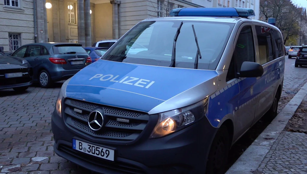 Anschlagsdrohung gegen Berliner Schulen: Polizei äußert sich