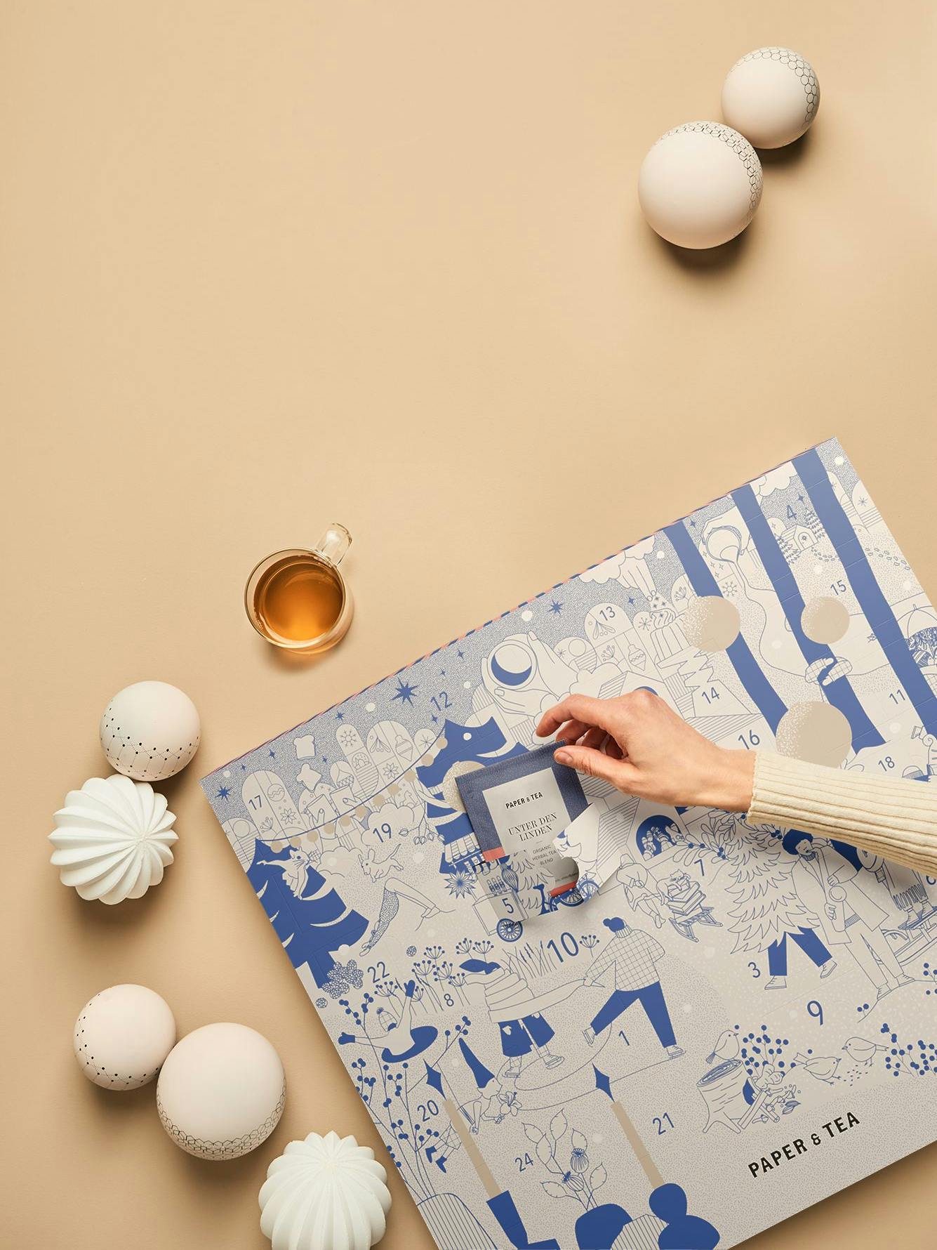 Macht auch äußerlich viel her: der Paper & Tea Adventskalender