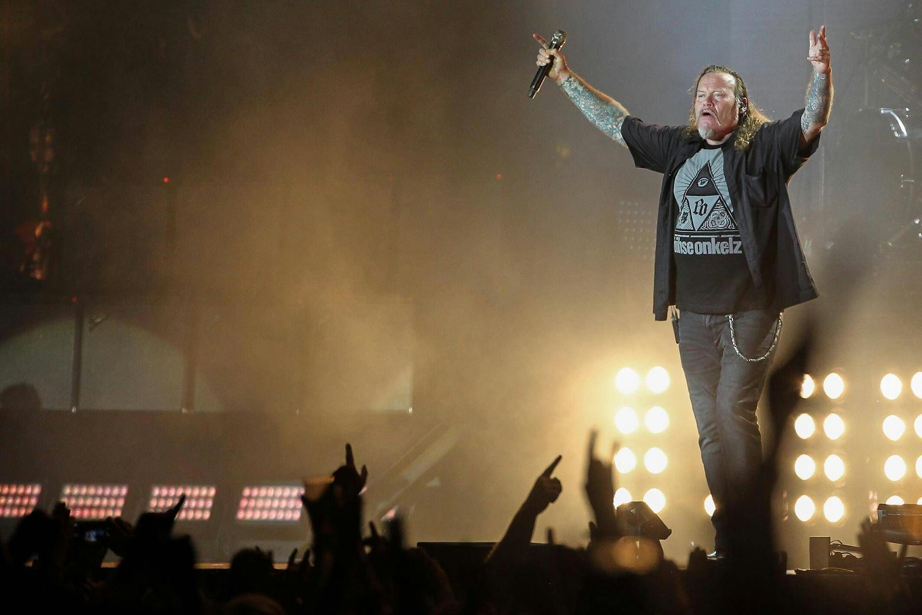 Kevin Russell, Sänger der Böhsen Onkelz, bei einem Auftritt 2019