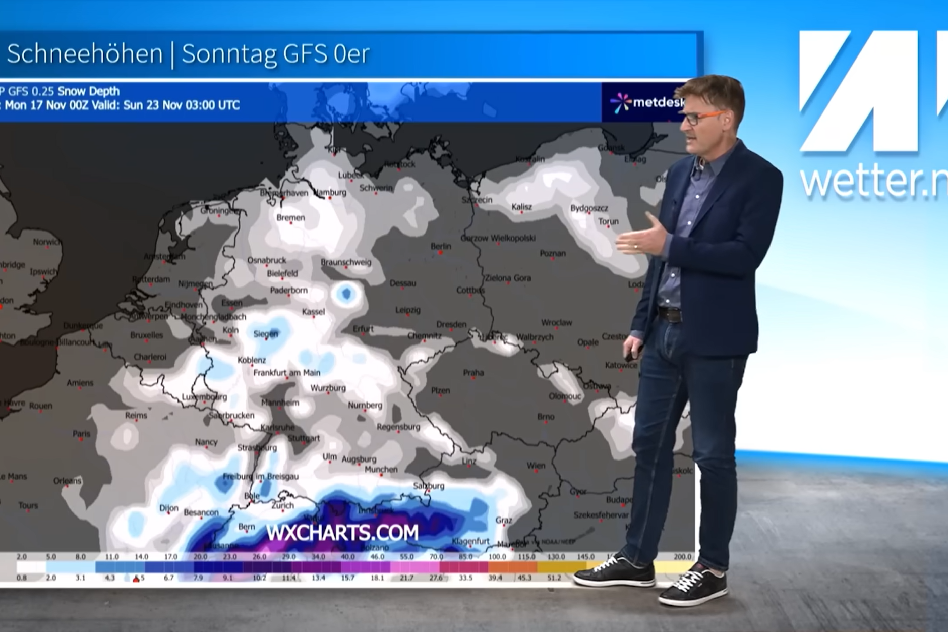 Meteorologe Dominik Jung zeigt die erwarteten Schneehöhen nach dem amerikanischen GFS-Wettermodell: Nach dem gibt es am Sonntag flächendeckend eine Schneedecke – nur im Osten bleibt es fast schneefrei.