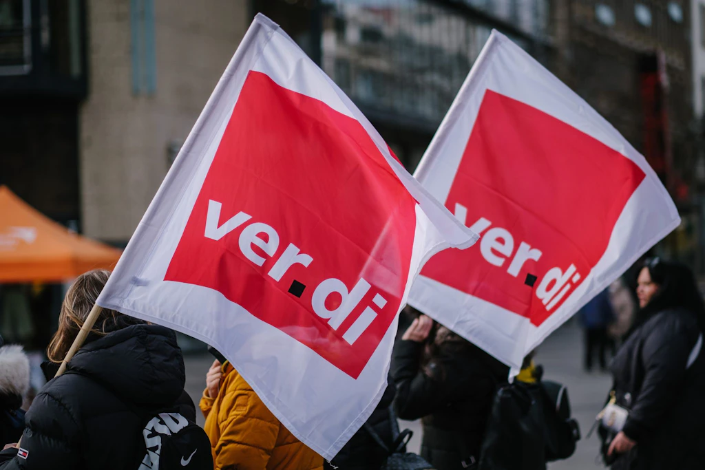 Ländertarifverhandlungen: Gewerkschaften fordern sieben Prozent mehr Geld