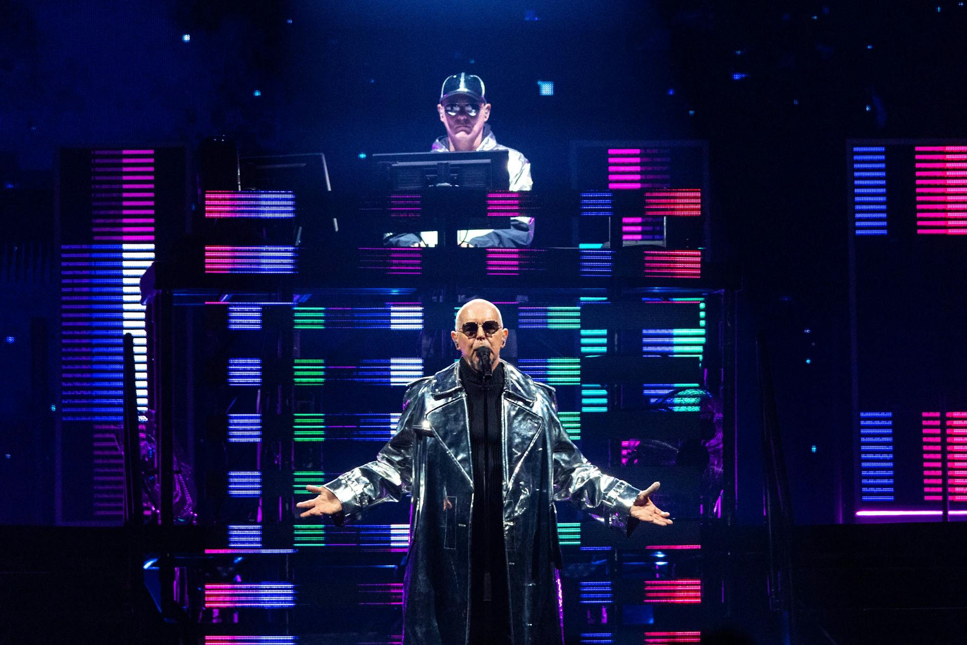 Das britische Electropop-Duo Pet Shop Boys 2023 bei einem Auftritt in Köln