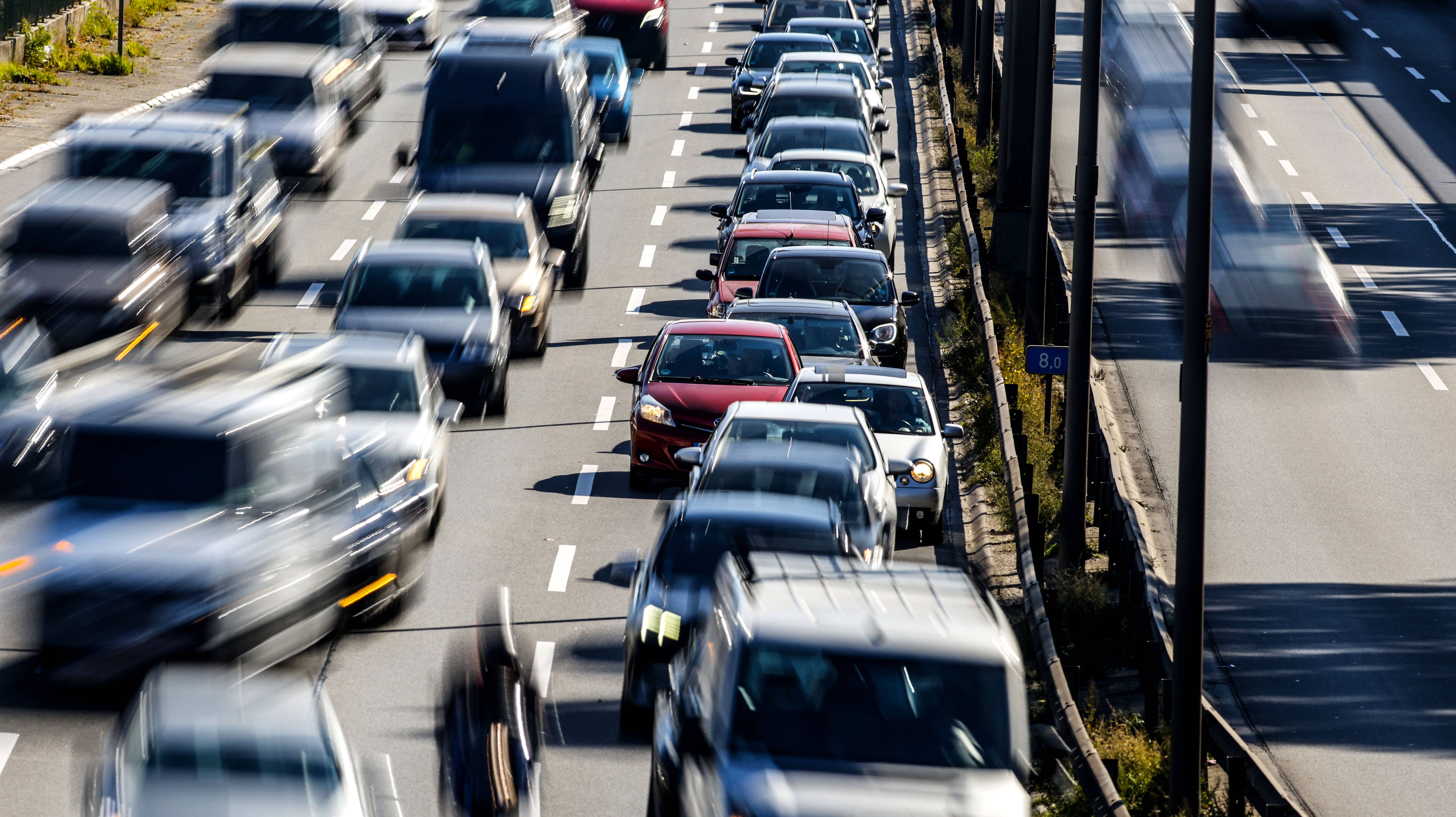 Image - Blitz-Verkehr am Dienstag: Stau und Sperrungen in Berlin – hier wird’s eng!