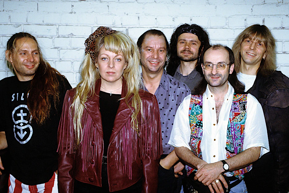 Paradiesvogel mit Krallen: Ein exklusiver Blick auf die Rolle von Tamara Danz in der DDR-Band Silly