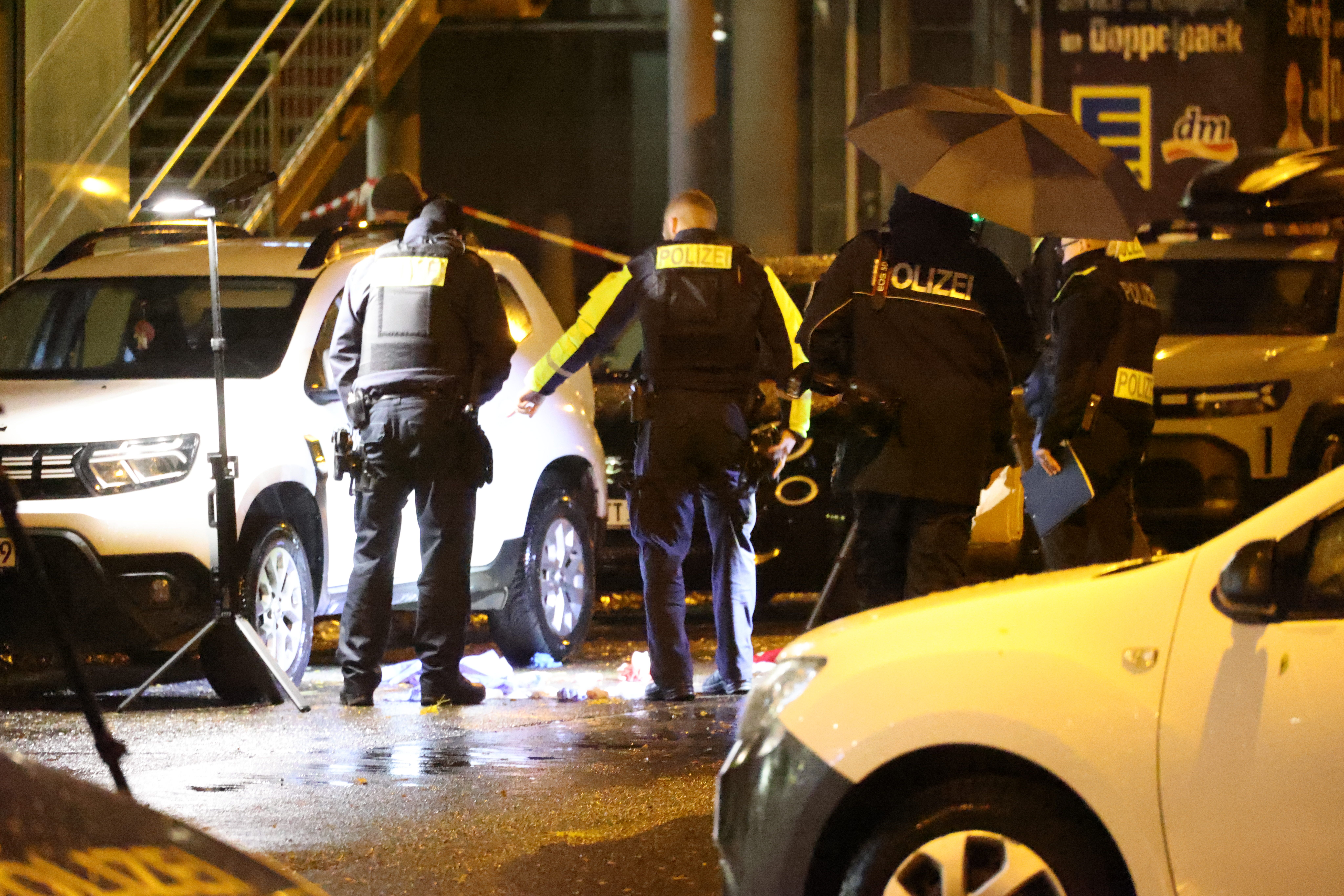 Image - Horror in Lichtenberg: 29-Jähriger stirbt nach Schießerei vor Dönerladen