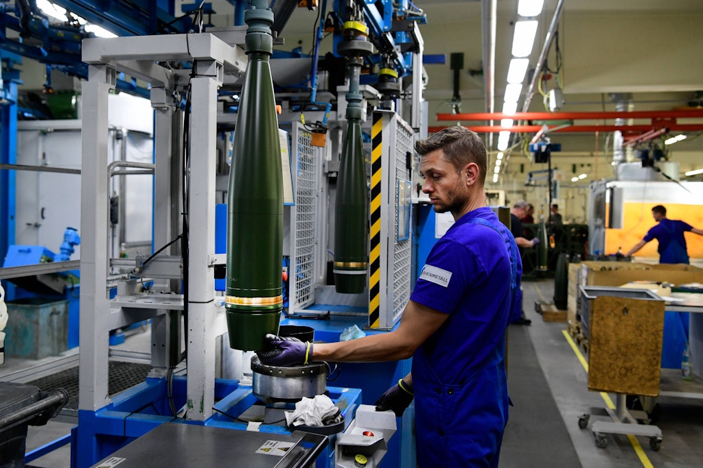 Die große Illusion: Wie Aufrüstung Deutschlands Deindustrialisierung beschleunigt