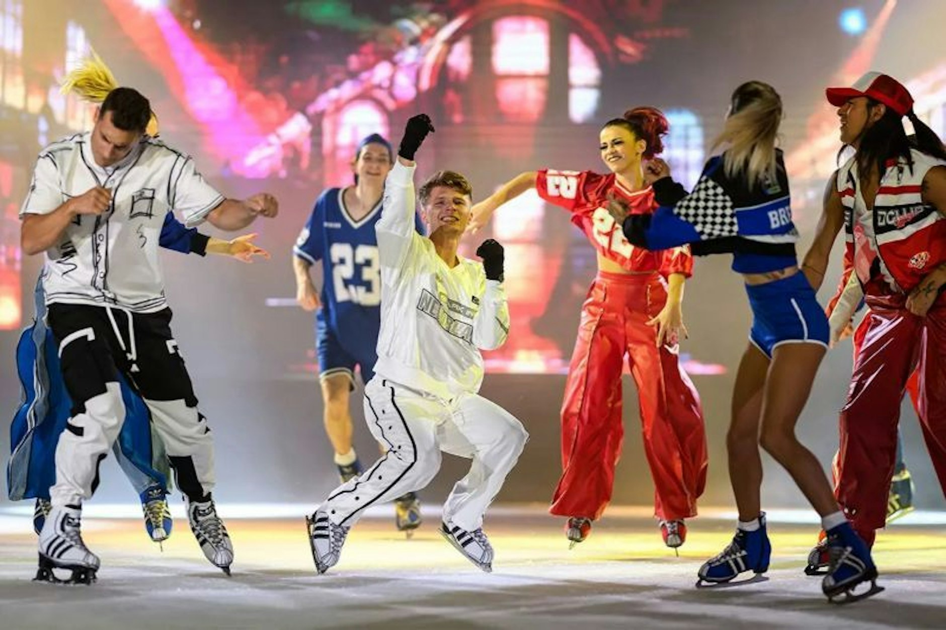 Auch im Februar 2026 ist in Berlin viel los und gute Laune angesagt. Besuchen Sie zum Beispiel Holiday on Ice: Eis-Action, Filmromantik, fantastische Welten!