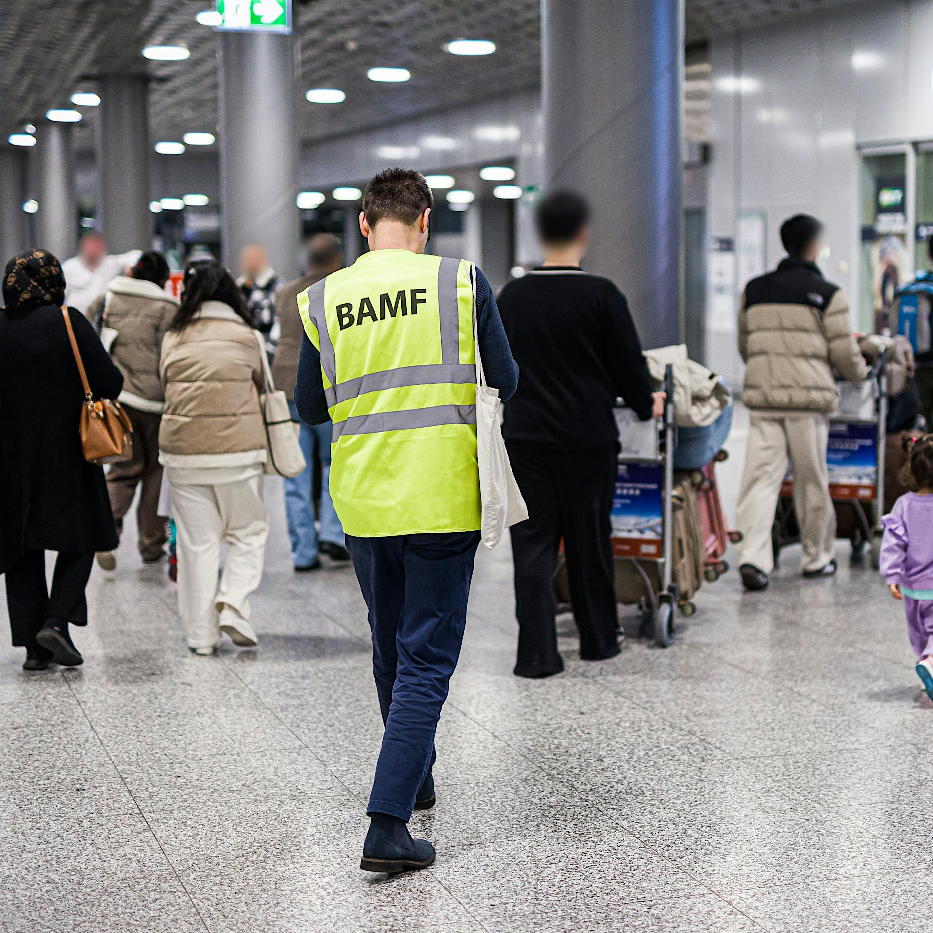 Deutschland: Offenbar massenhafte Asylablehnungen syrischer Anträge geplant