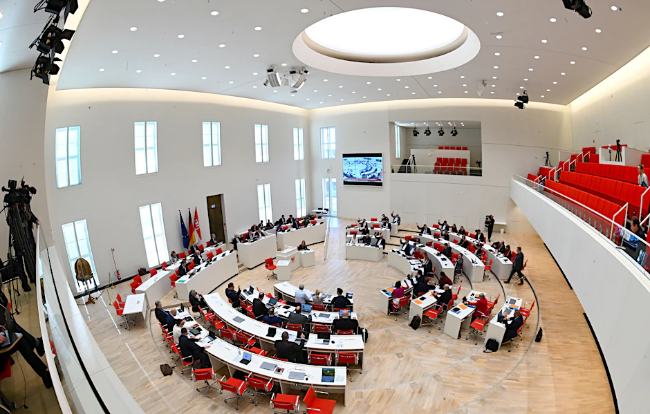 Der Brandenburger Landtag debattierte am Donnerstag über die Rundfunkreform.