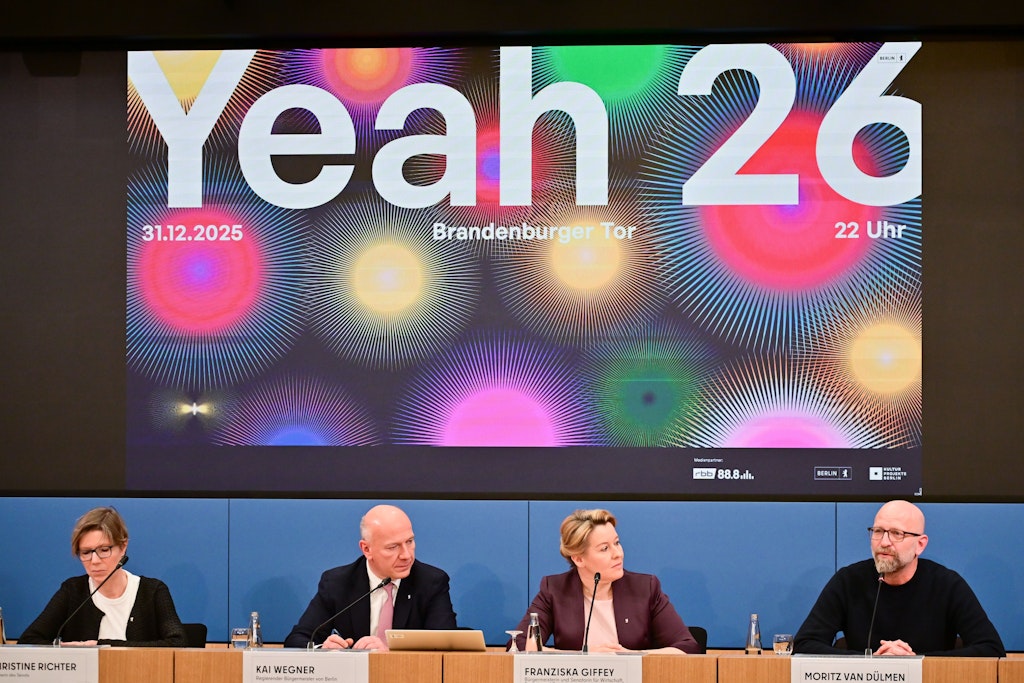 „Lösung, die deutlich weniger kostet“: Senat kündigt Silvesterparty am Brandenburger Tor an