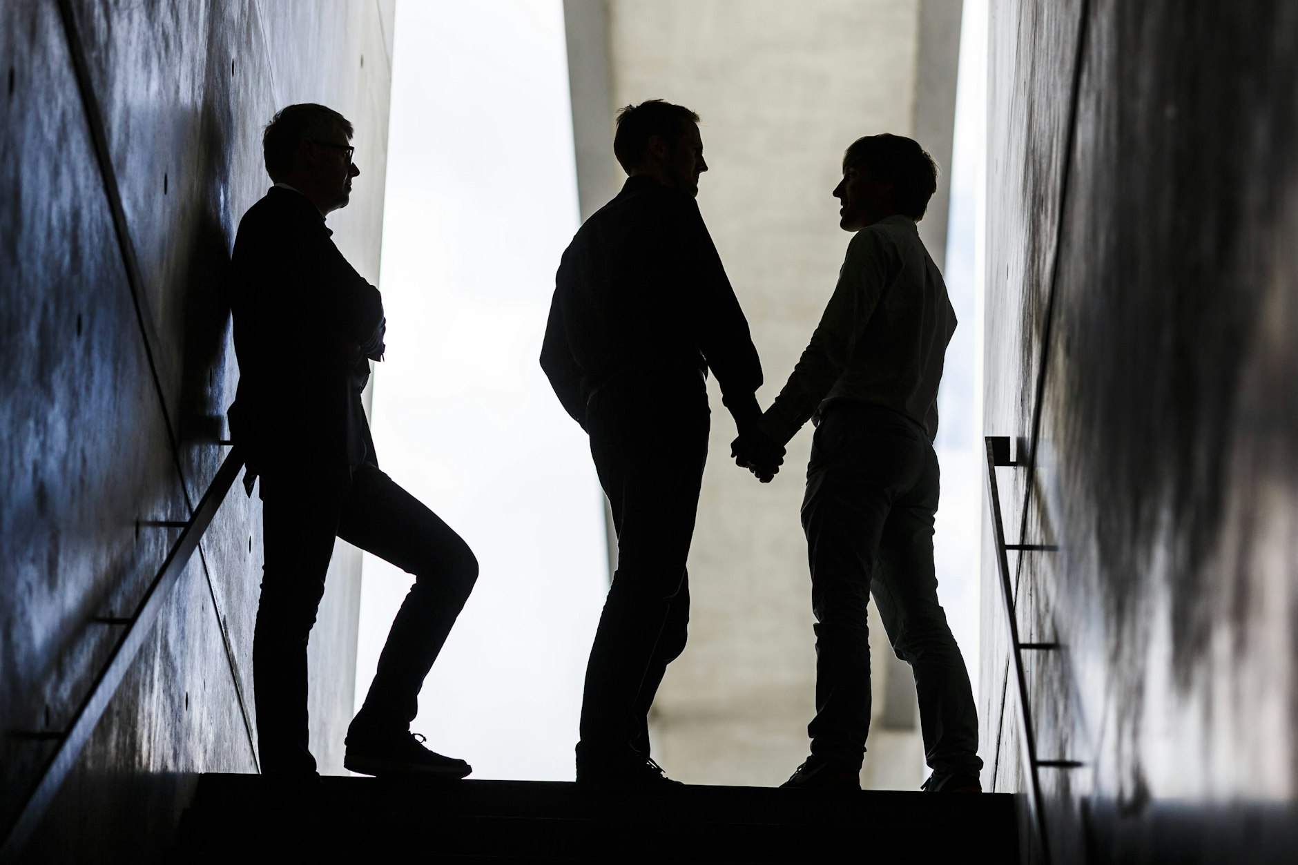 Wenn zwei sich öffnen, freut sich der Dritte – und häufig bleibt einer auf der Strecke.