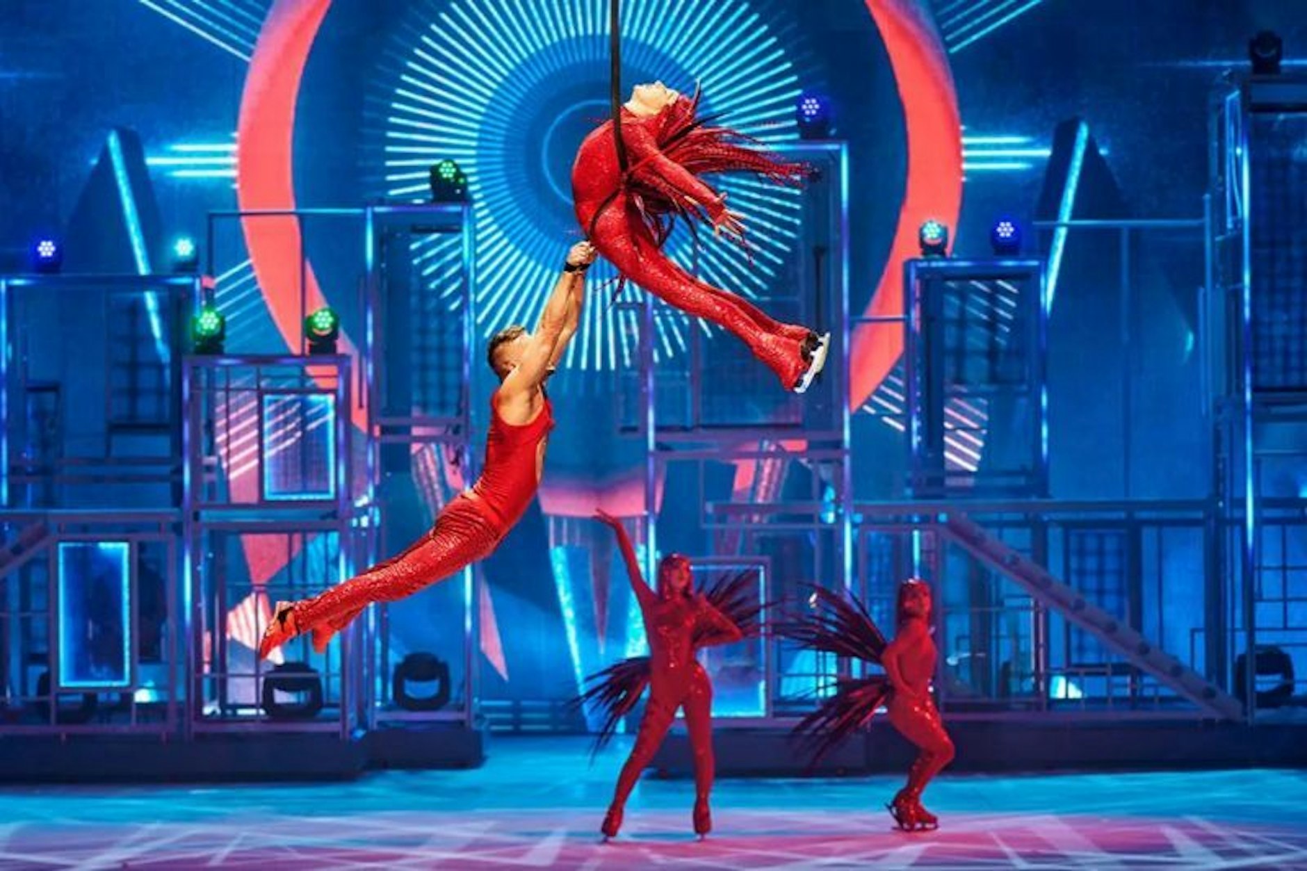 Holiday on Ice 2026: Eis-Action, Filmromantik, fantastische Welten – ein Erlebnis für alle.