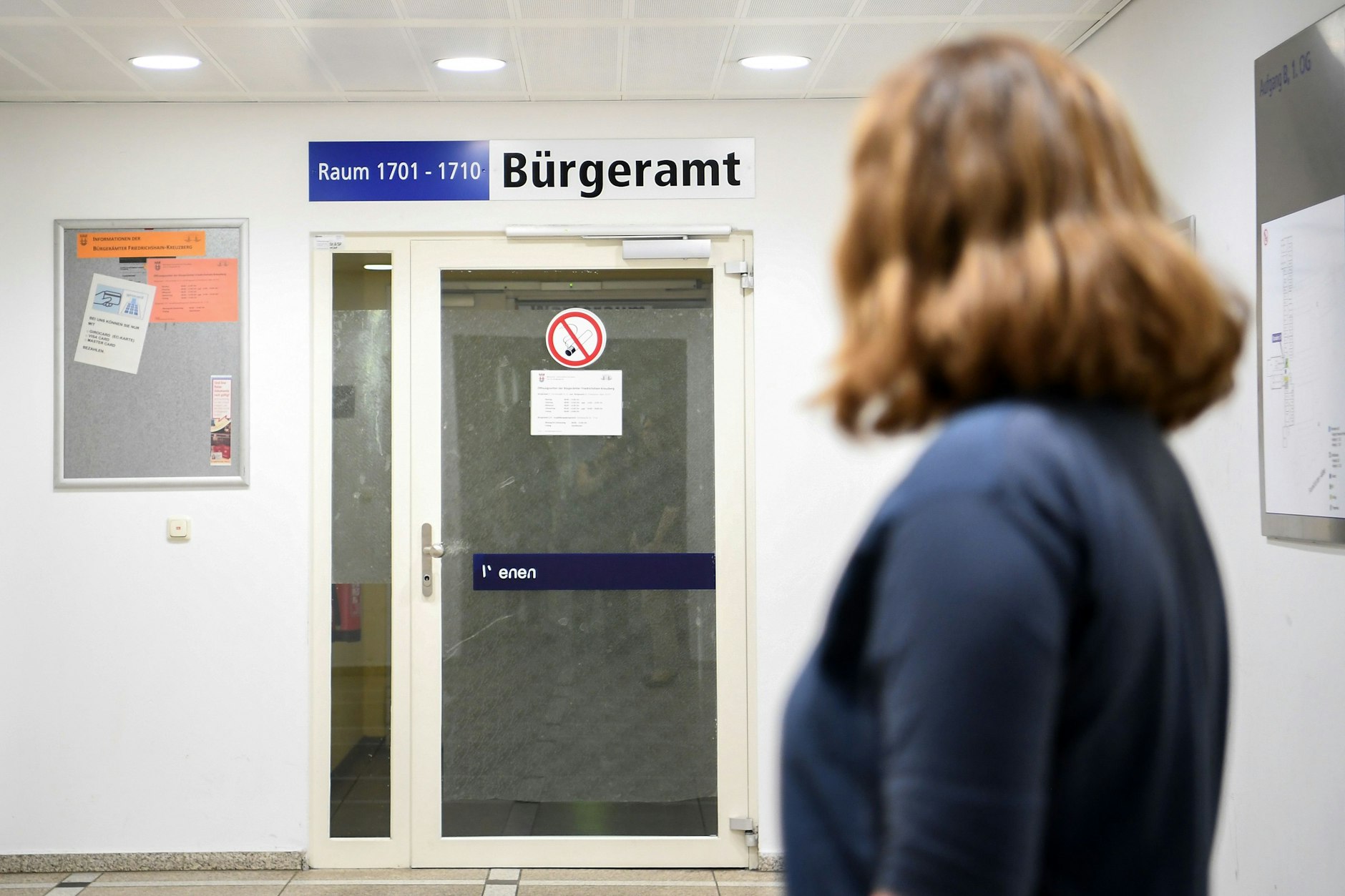 Eingang zum Bürgeramt in Friedrichshain-Kreuzberg