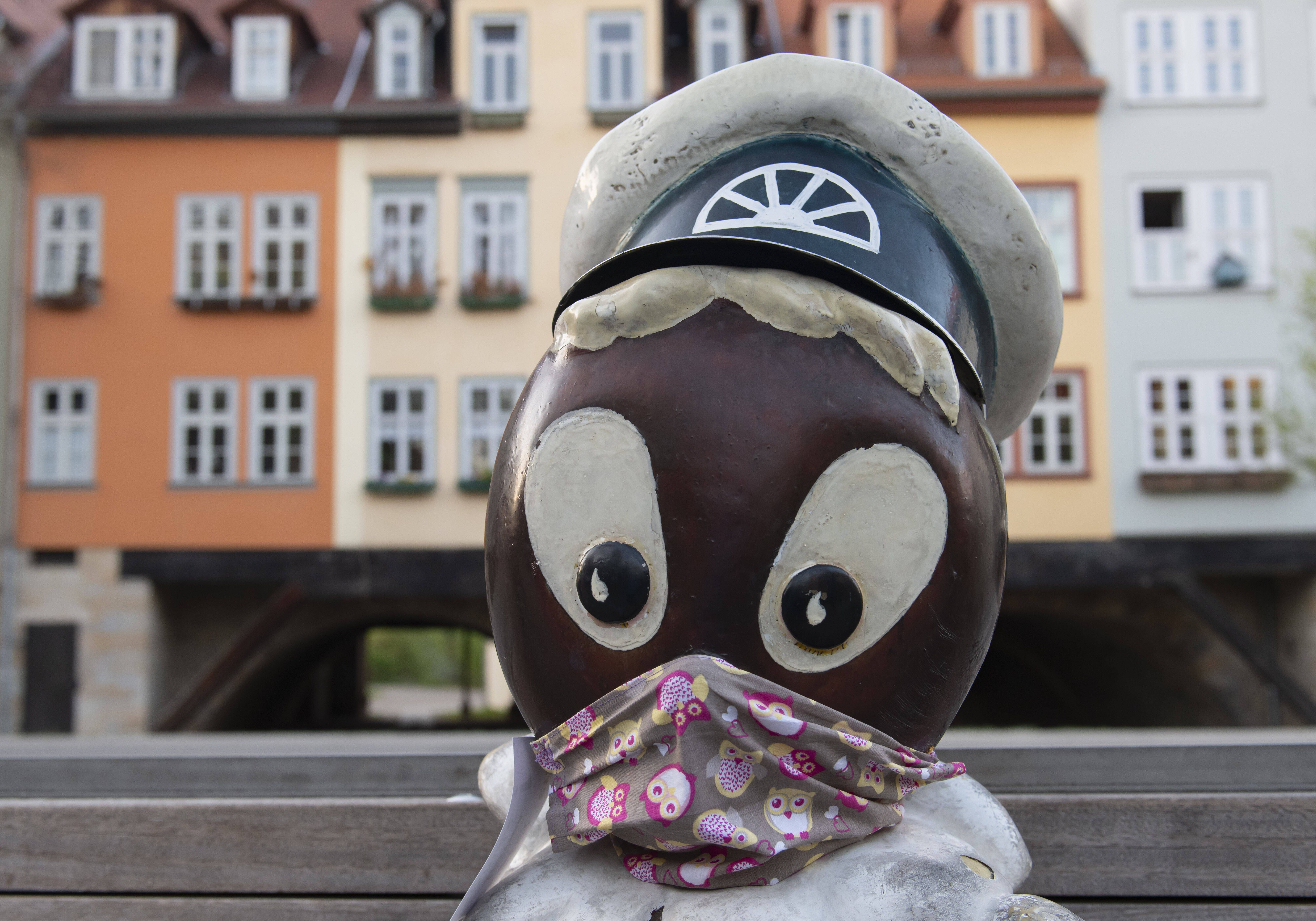 Nasen-OP als Social-Media-Spektakel: Nose-Reveal-Trend sorgt für Diskussionen