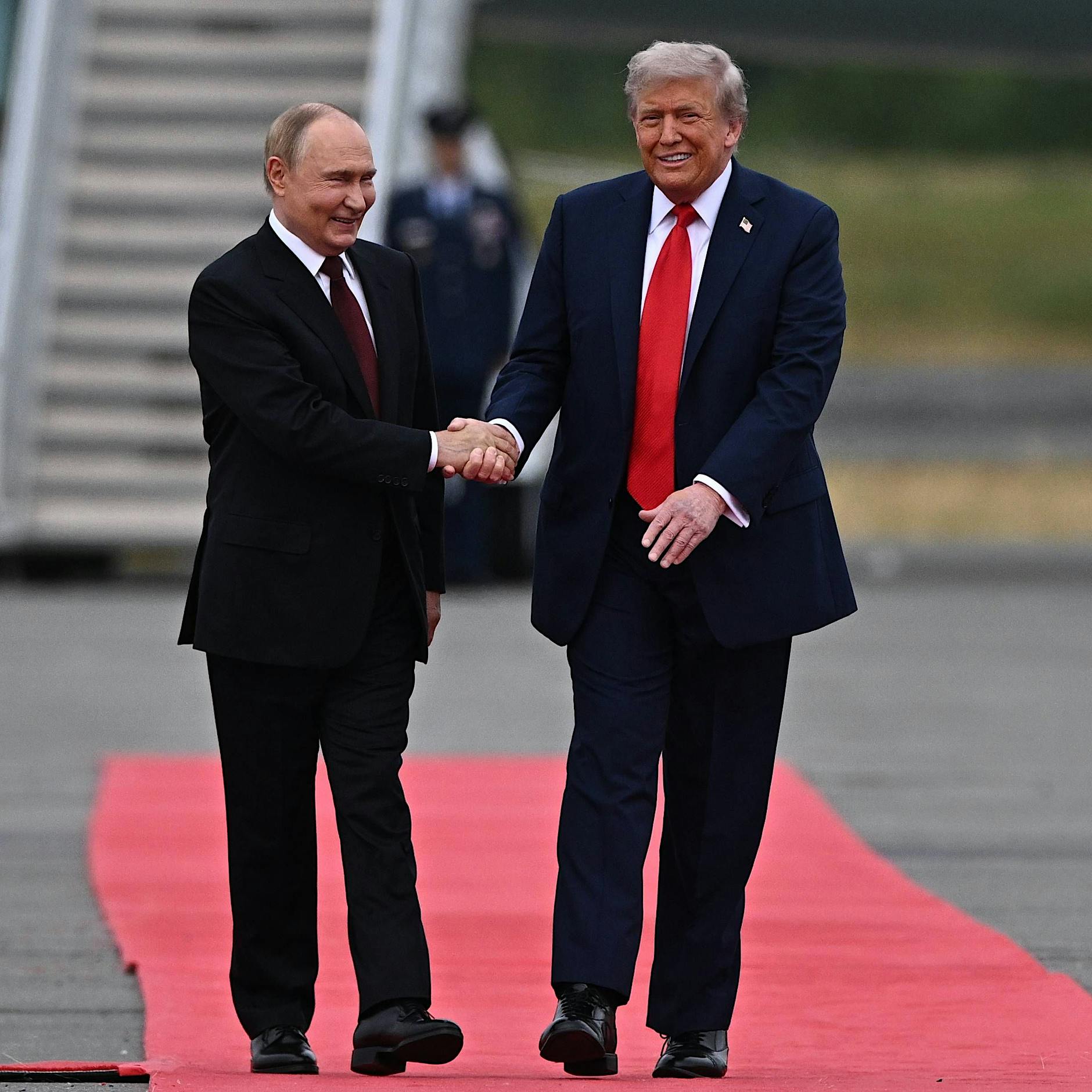 Trumps 28-Punkte-Plan: Steht das Ende des Ukrainekrieges bevor?