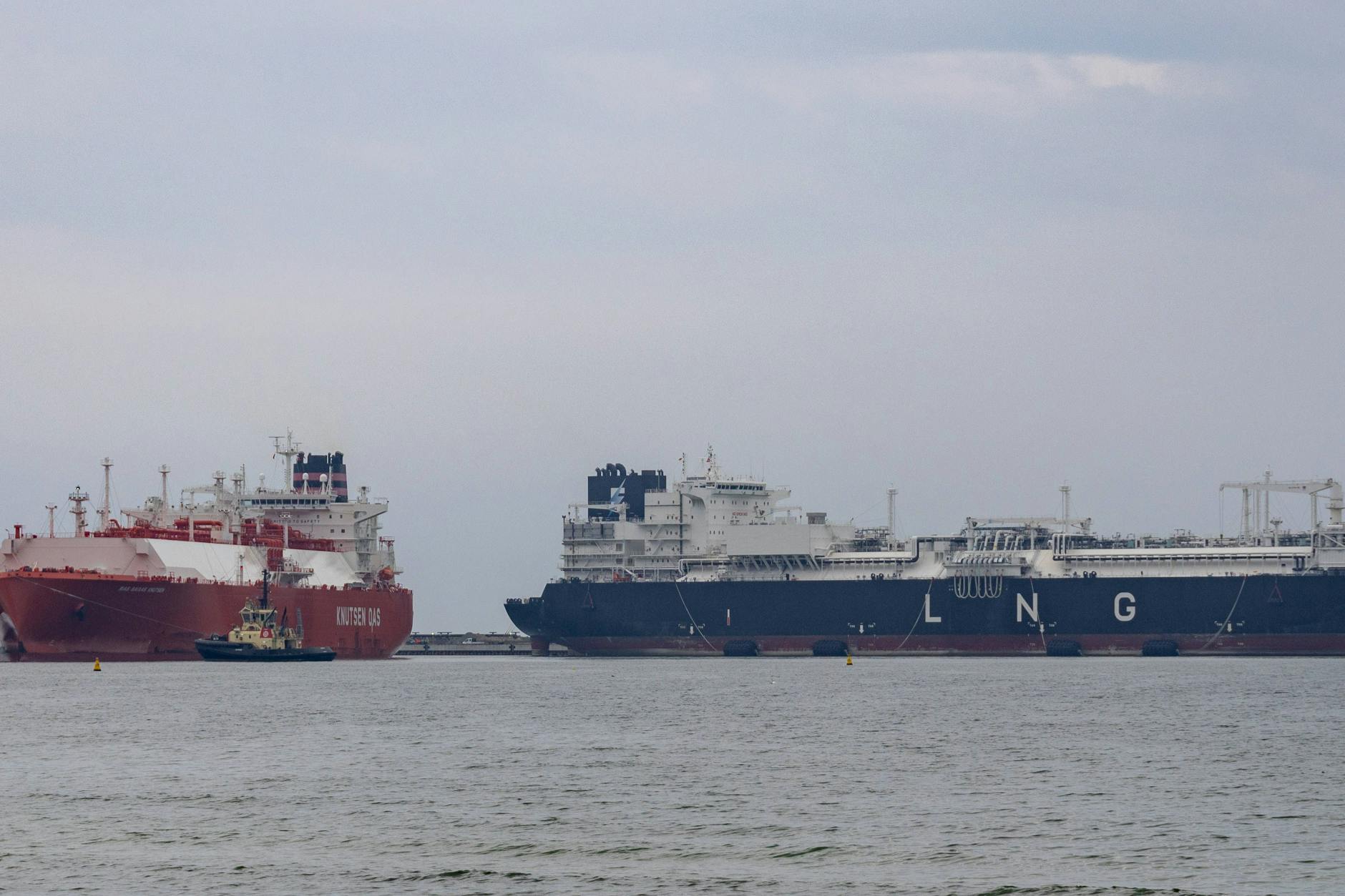 Der französische Energiekonzern TotalEnergies warnt, dass Europa bei LNG aus den USA in neue Abhängigkeiten geraten könnte.