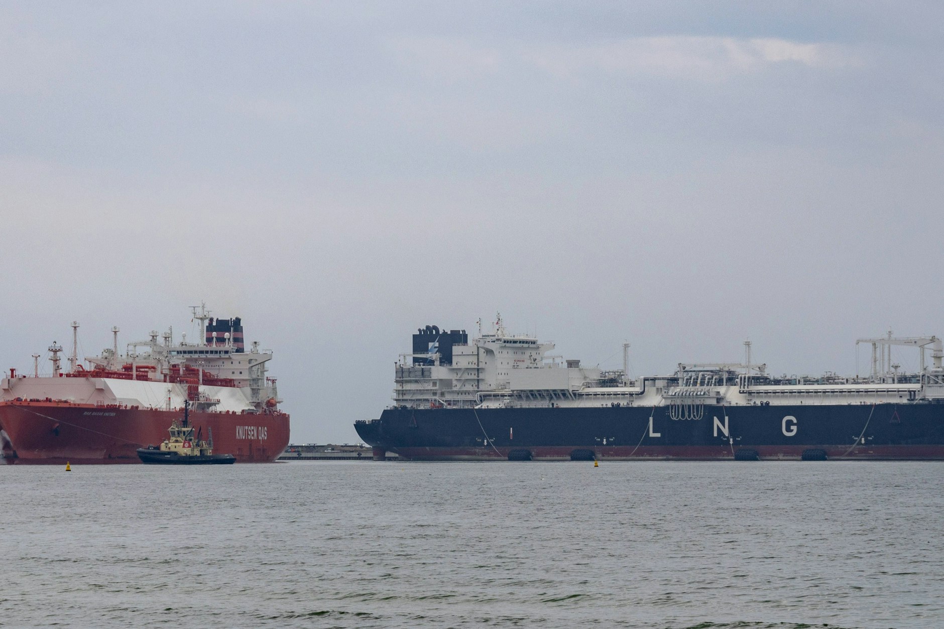 Der französische Energiekonzern TotalEnergies warnt, dass Europa bei LNG aus den USA in neue Abhängigkeiten geraten könnte.