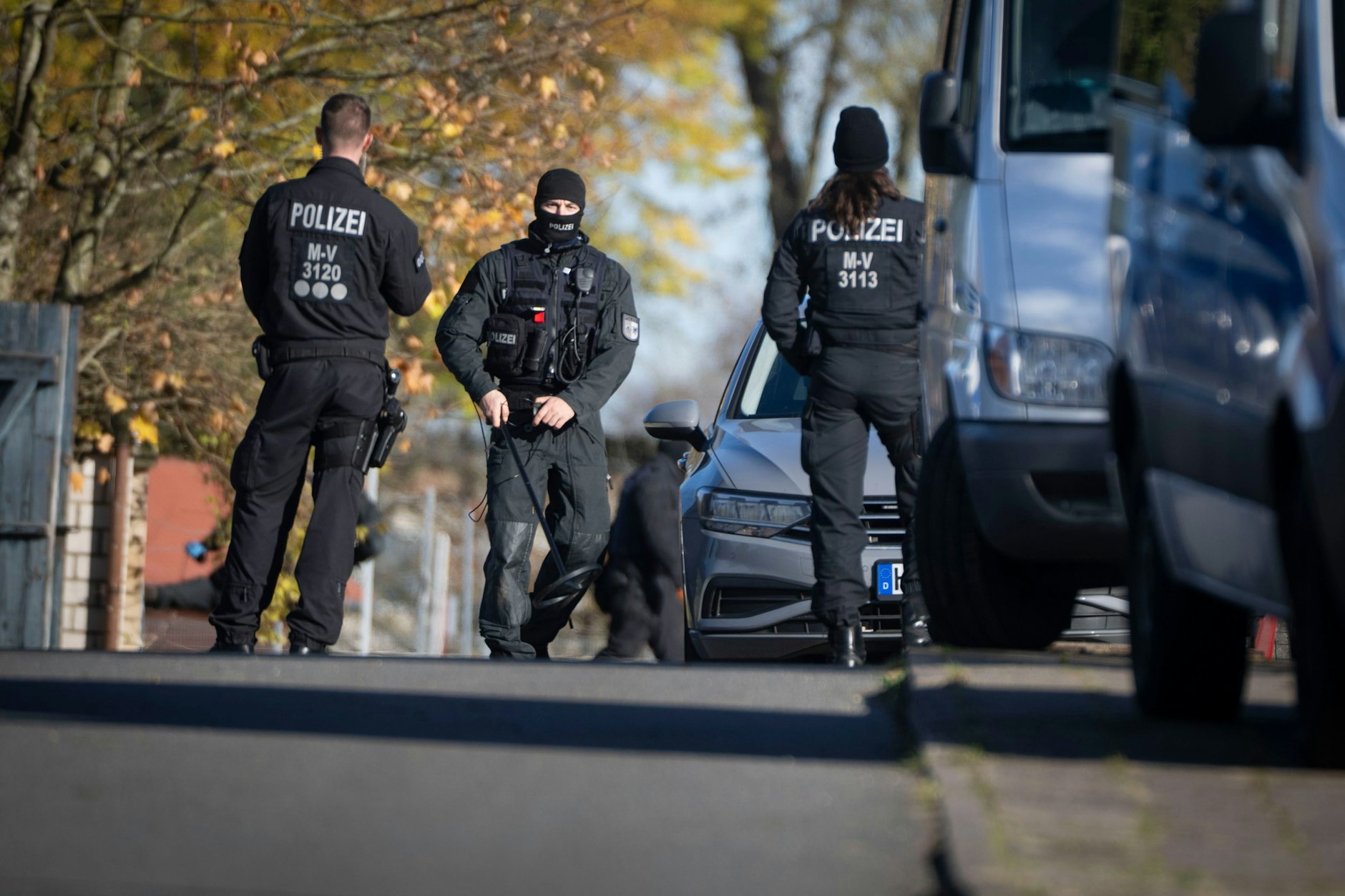 Die Polizei war nach dem Verschwinden und dem Tod von Fabian aus Güstrow tagelang im Einsatz. Bisher gibt es von den Ermittlern keine neuen Informationen.