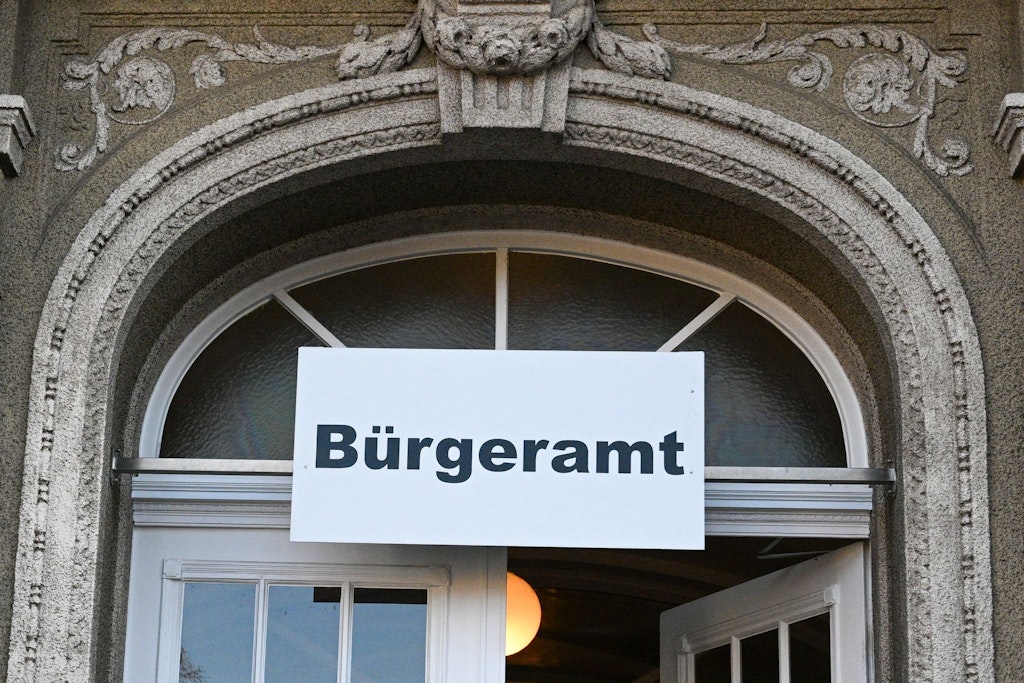 Bürgeramt Reinickendorf: Dokumente gibt es jetzt auch außerhalb der Öffnungszeiten