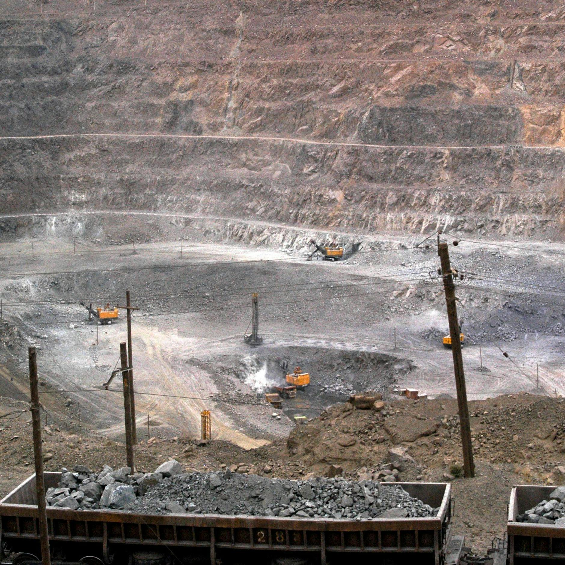 Image - Klingbeil: China sagt Deutschland verlässliche Lieferung kritischer Rohstoffe zu