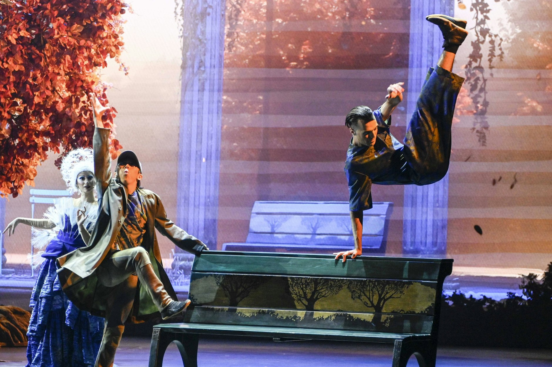 Zum Sitzen kommt hier keiner