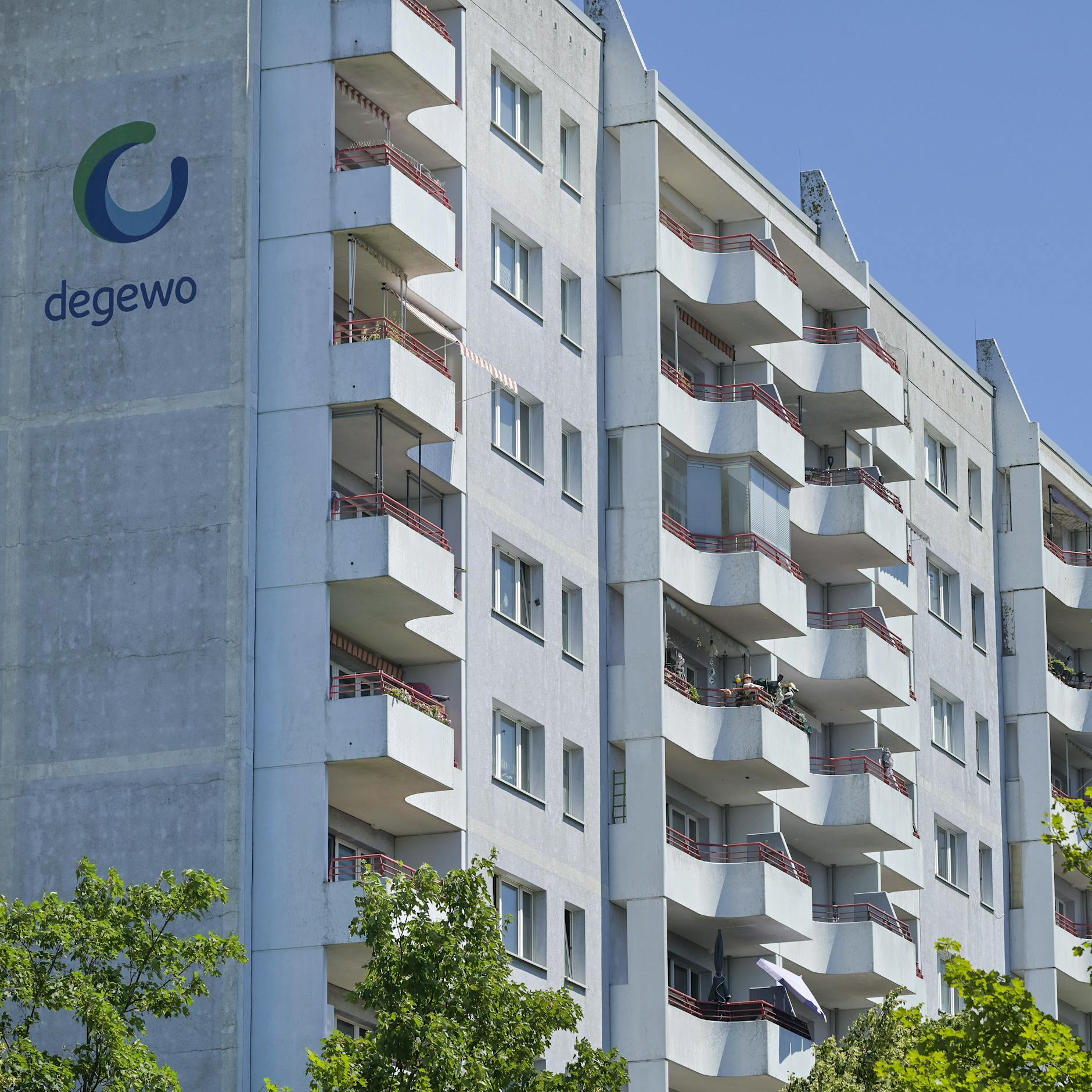 Schock für 90.000 Berliner Haushalte: Ab Januar steigt wieder die Miete!