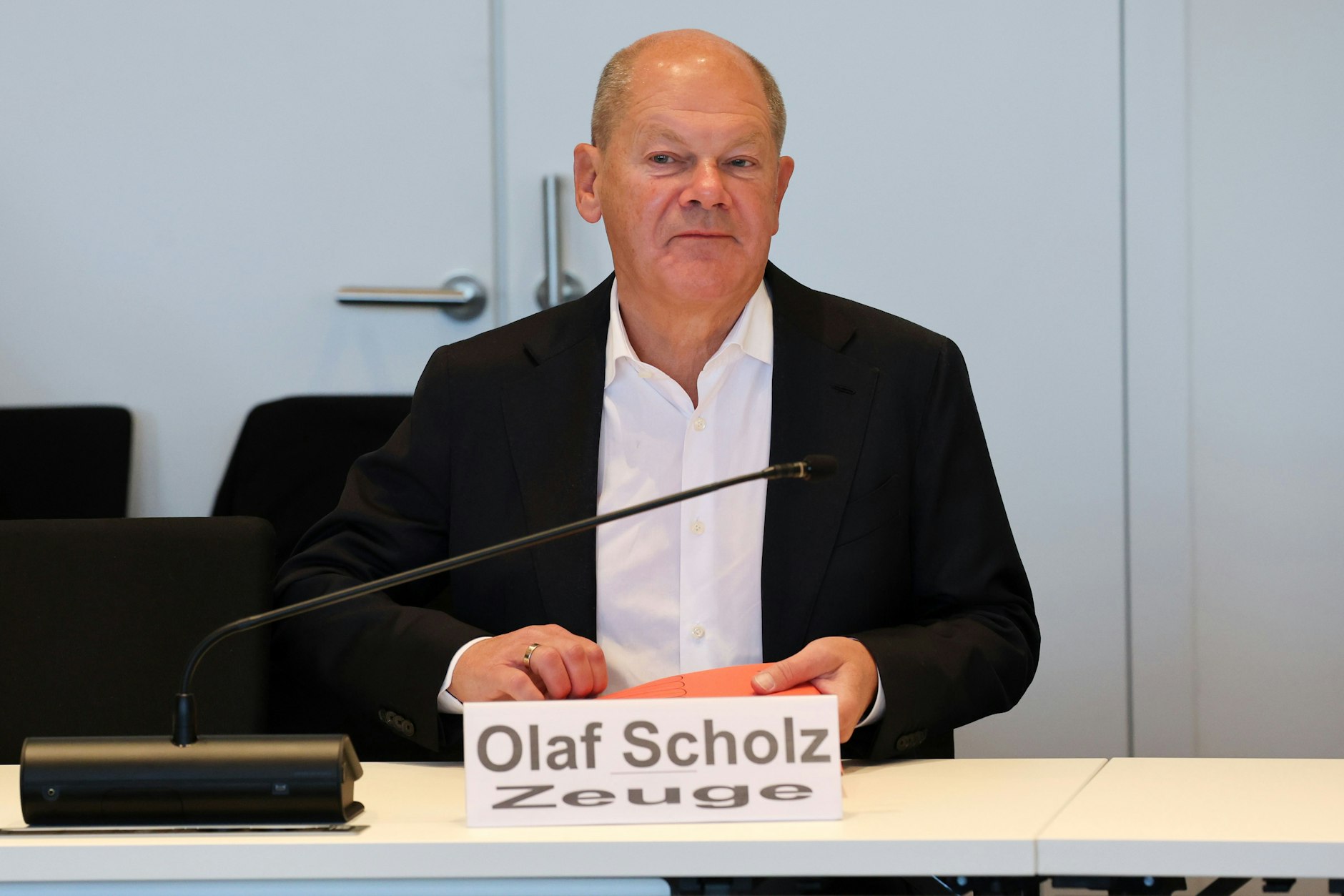 Der frühere Kanzler Olaf Scholz (SPD) sagt als Zeuge beim Untersuchungsausschuss zum Bau von Nord Stream 2 aus.