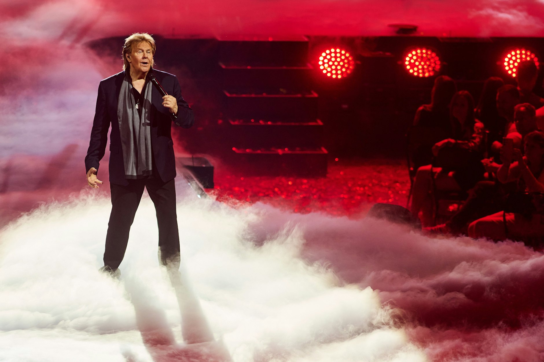 Howard Carpendale steht seit Jahrzehnten auf der Bühne. Doch selbst seine größten Fans wissen noch längst nicht alles über den Schlager-Star.