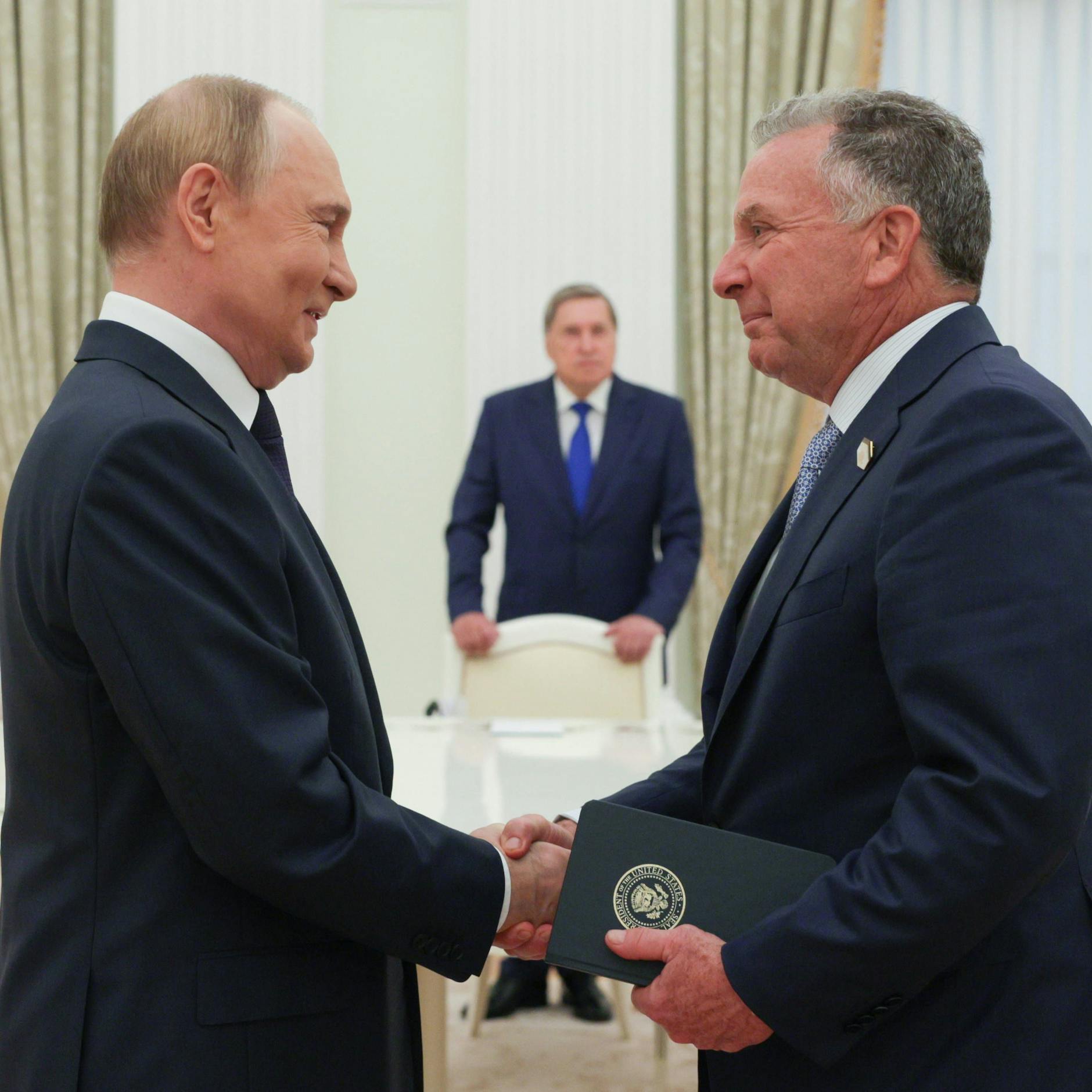 Image - Wut in Europa über Witkoffs Ukraine-Plan zu russischen Staatsgeldern