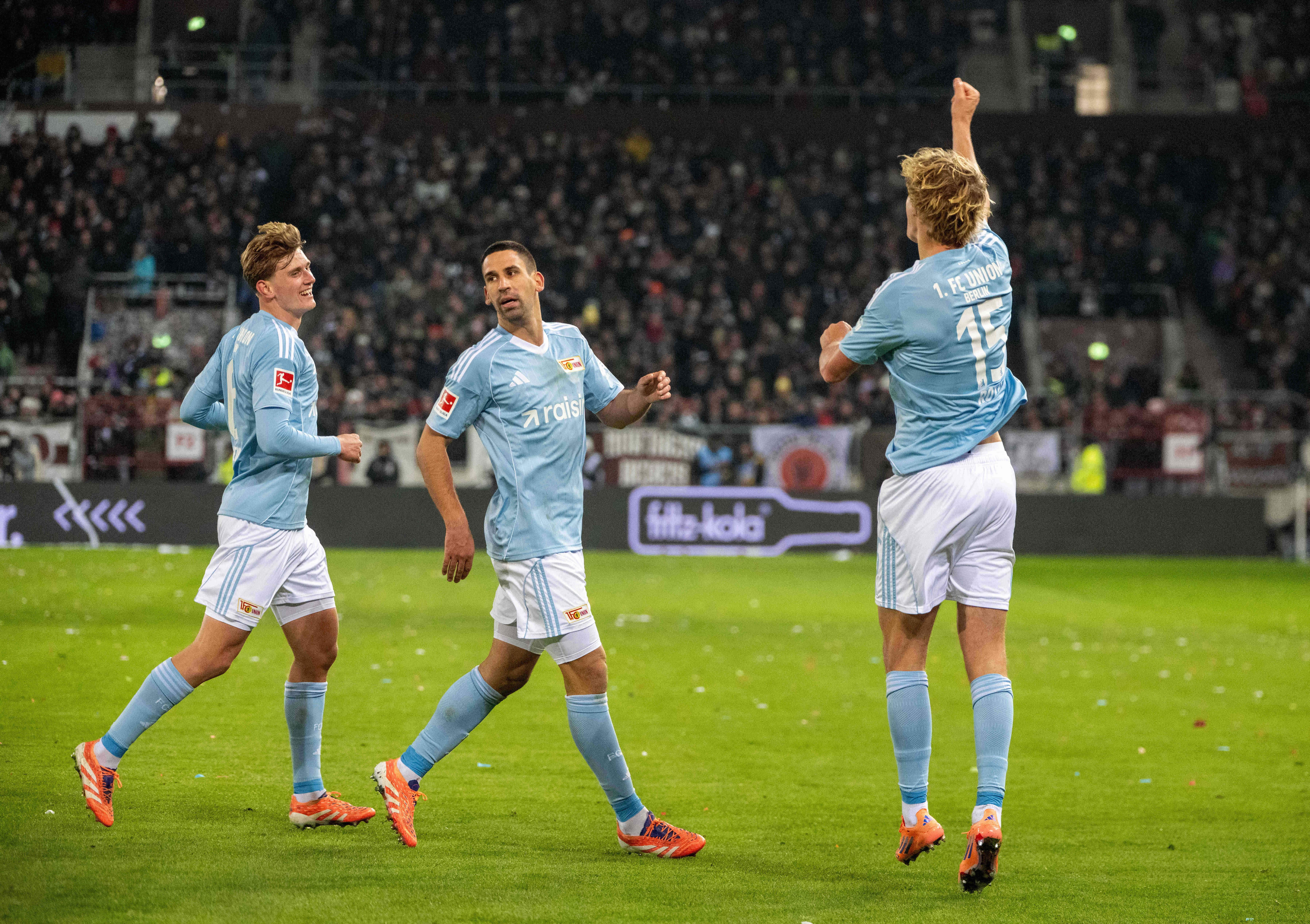 Image - Ein Standard macht den Unterschied: 1. FC Union Berlin jubelt auf dem Hamburger Kiez