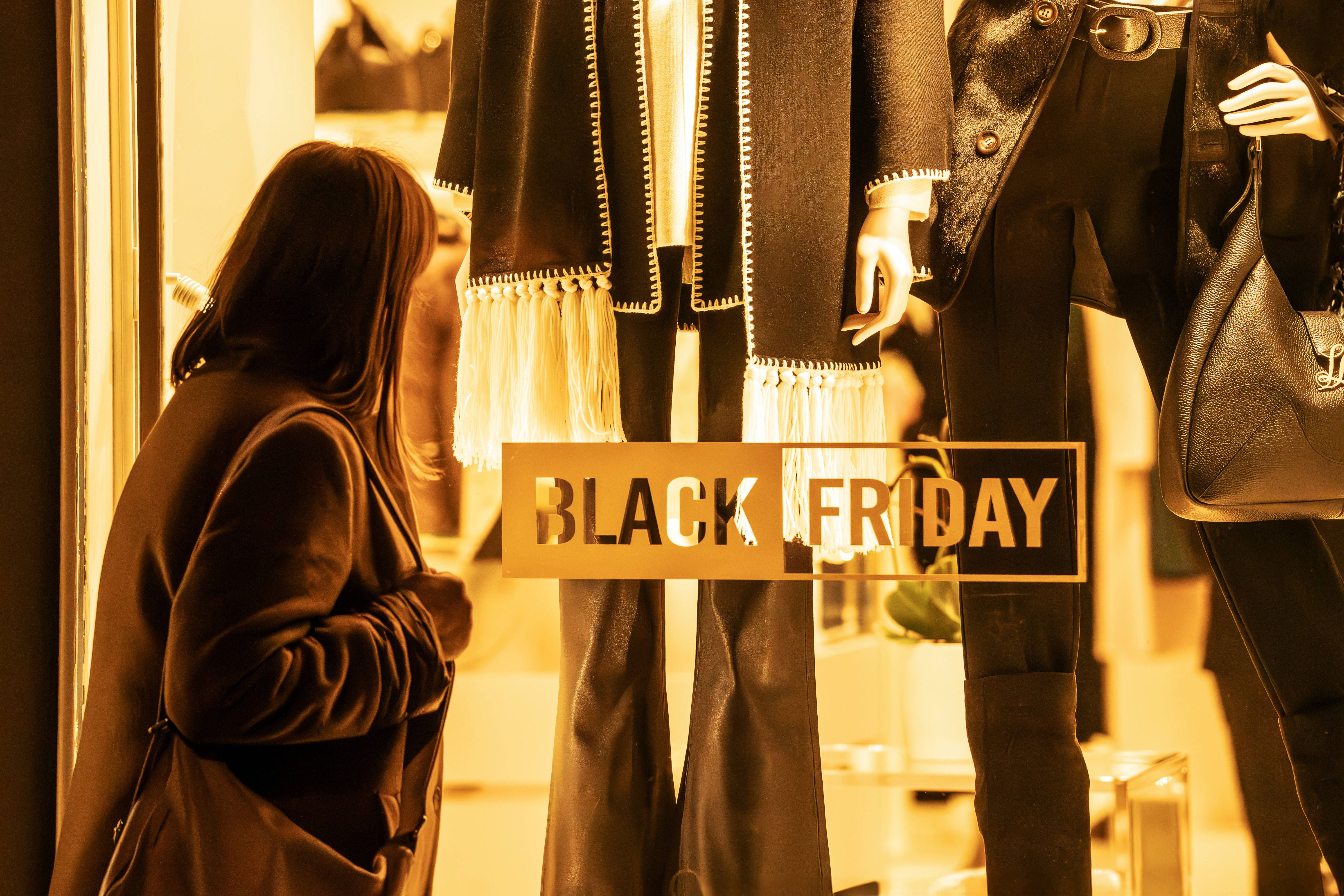 Black Week: Bei Rabatten im Netz lauern Betrug und Abzocke – so umgehen Sie Fallen