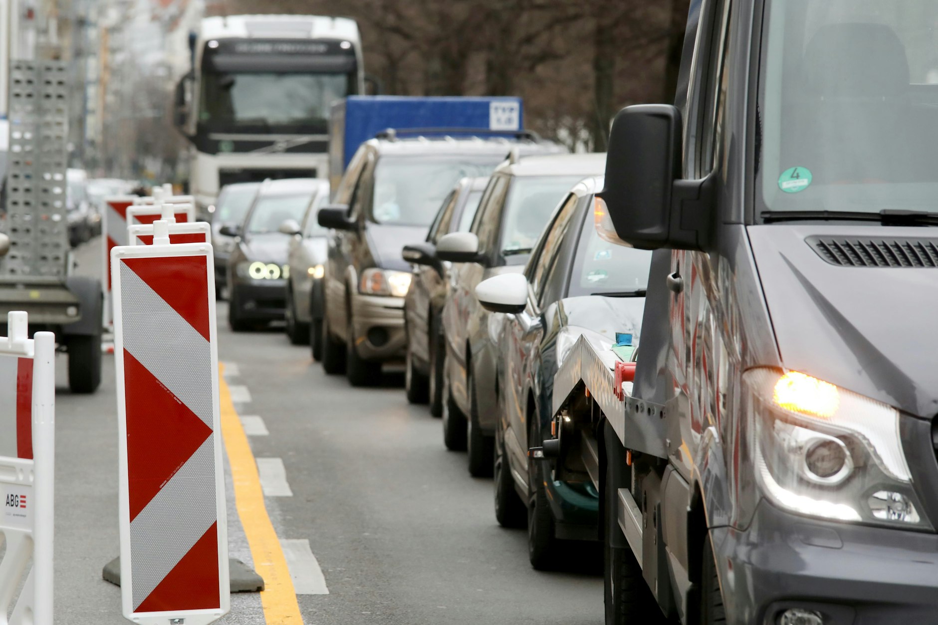 Neue Baustellen sorgen ab Montag für Staus in Berlin.