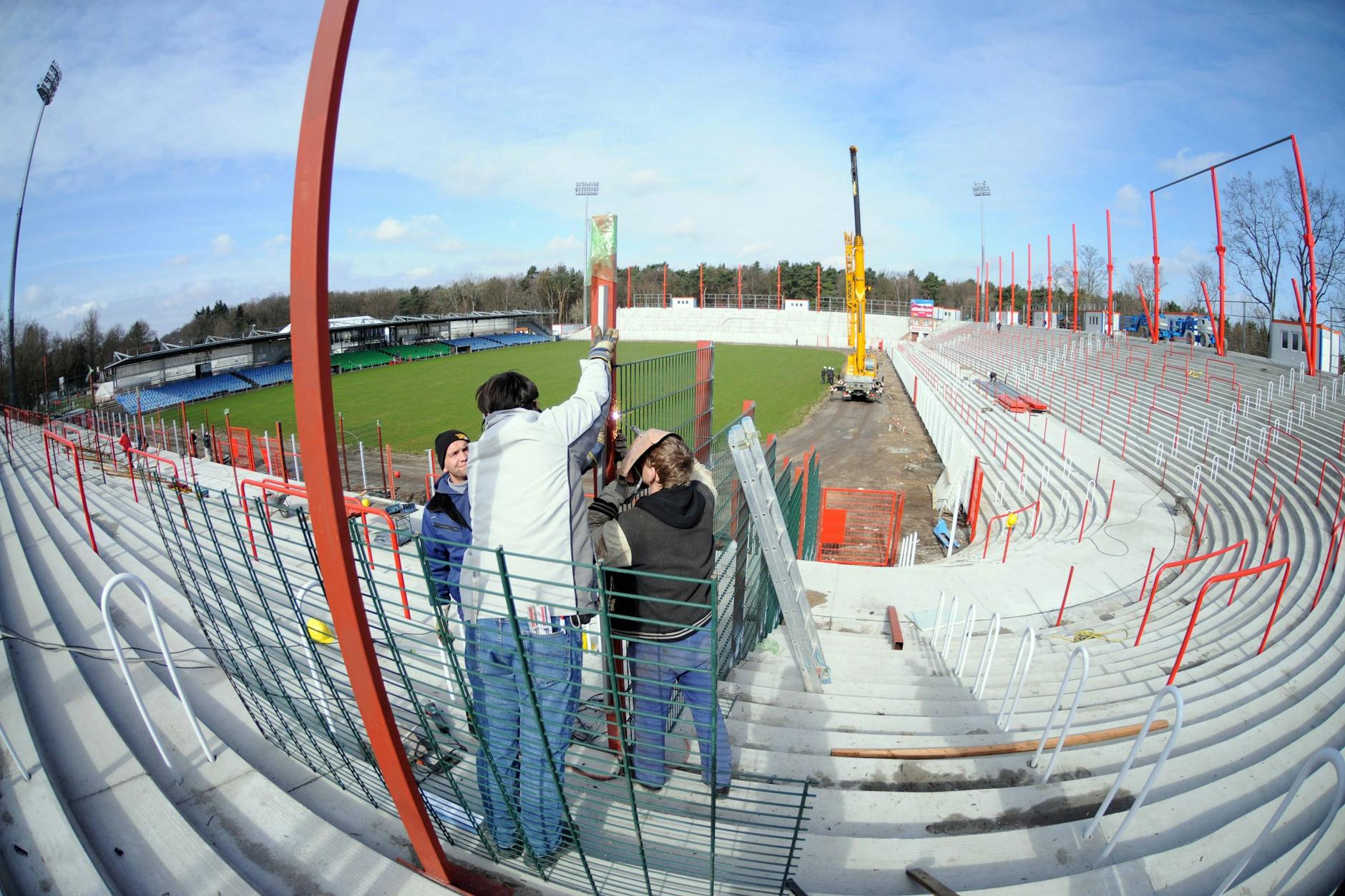 Irre Treue: Union-Fans packen wieder auf der Baustelle an