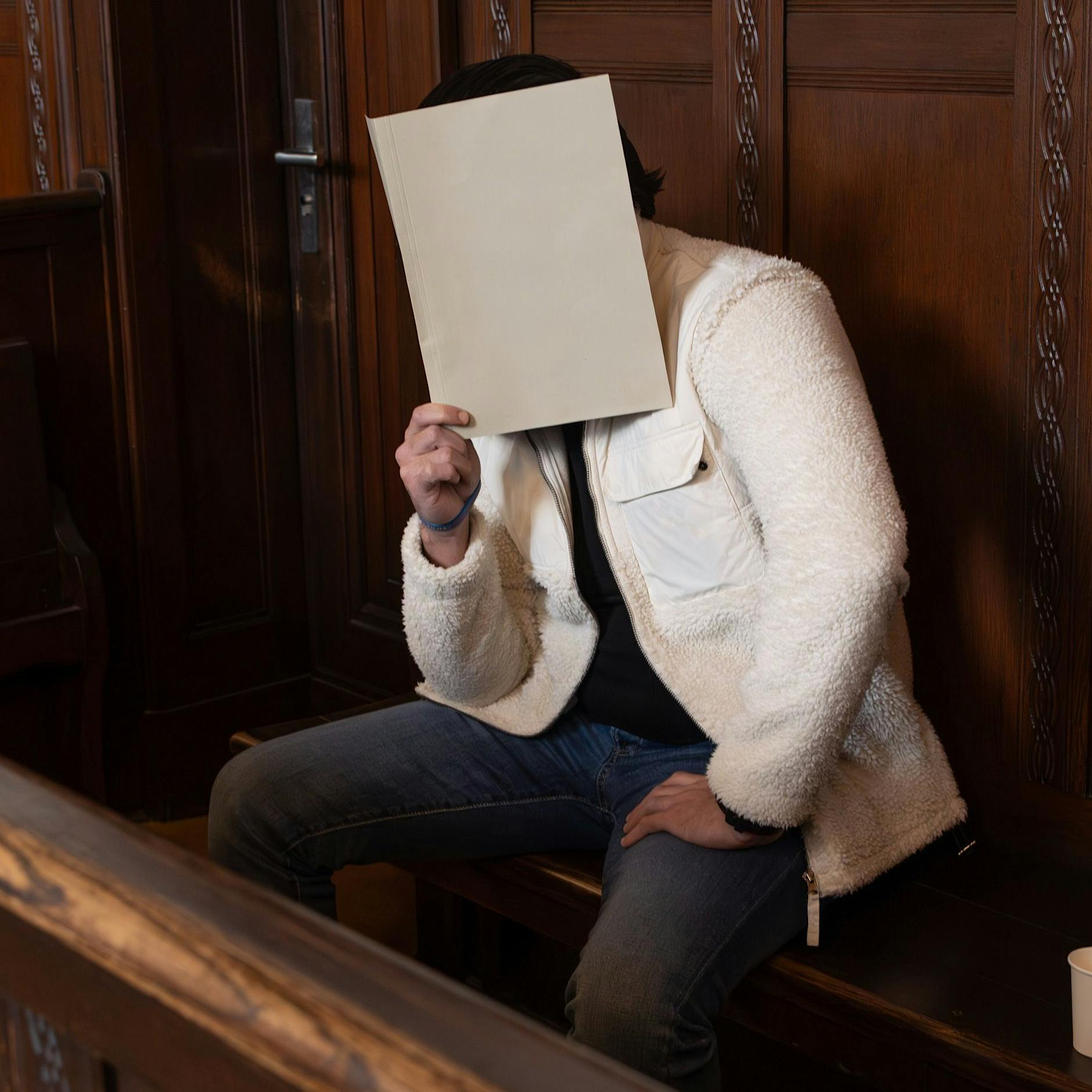 Prozess: Mit Schockanrufen Senioren abgezockt