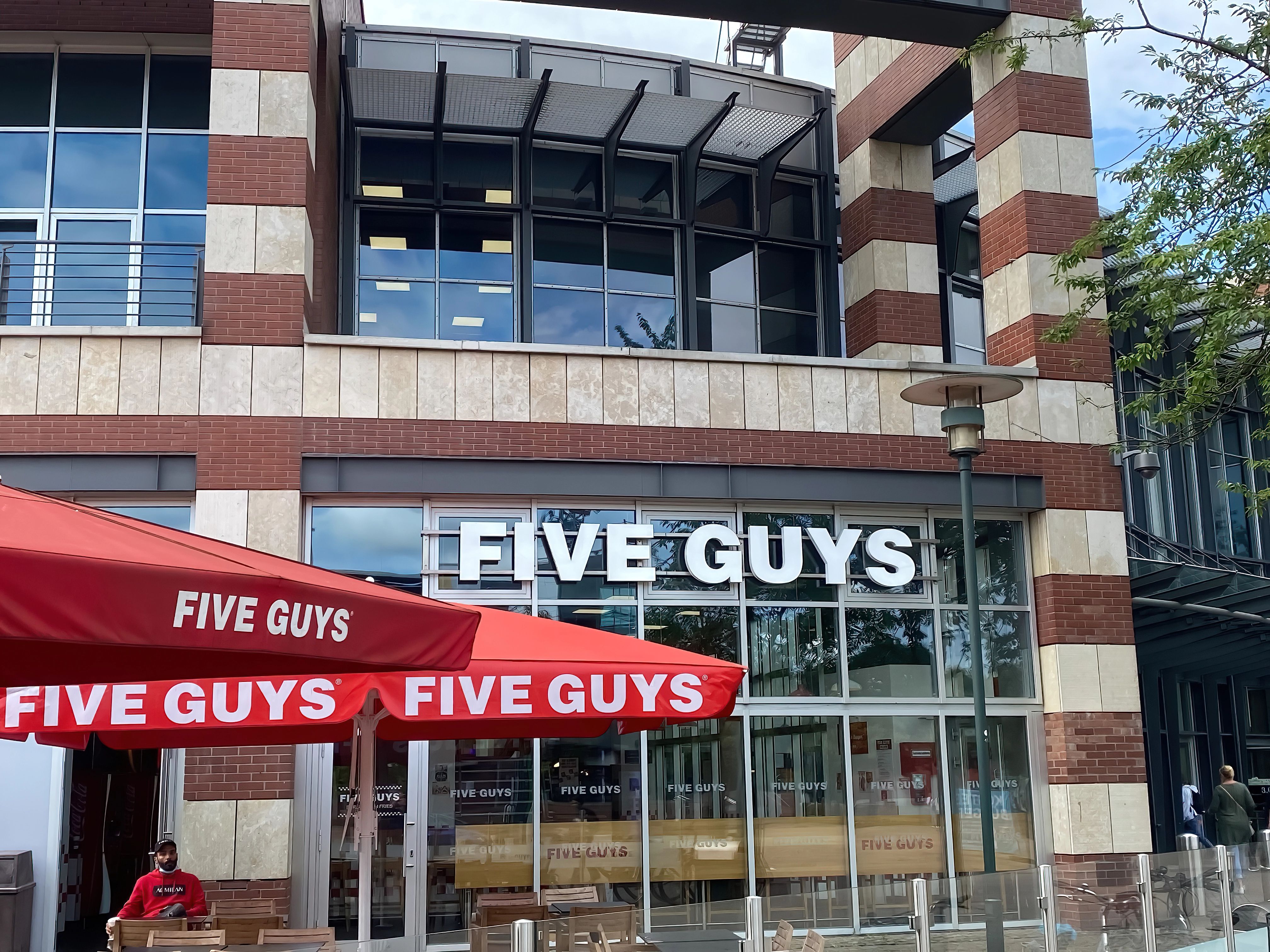 Burgerkette in Deutschland vor der Insolvenz? Vier Filialen in Berlin in Gefahr