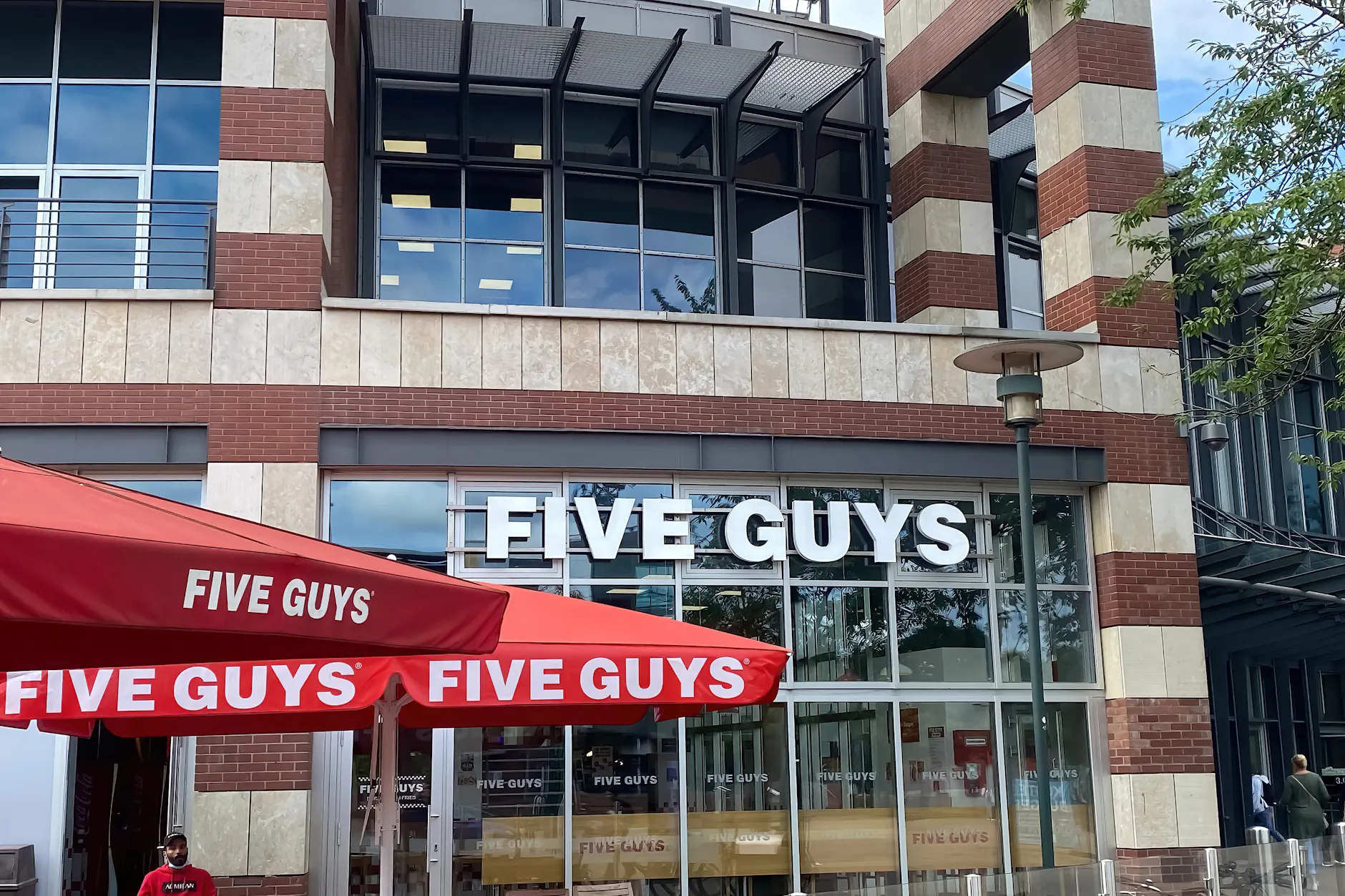 Eines von 35 Burger-Restaurant von Five Guys