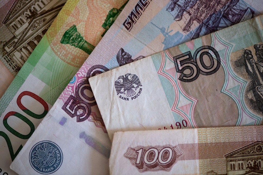 Ukraine am Rand der Pleite: EU setzt auf eingefrorene russische Milliarden – eine Utopie?