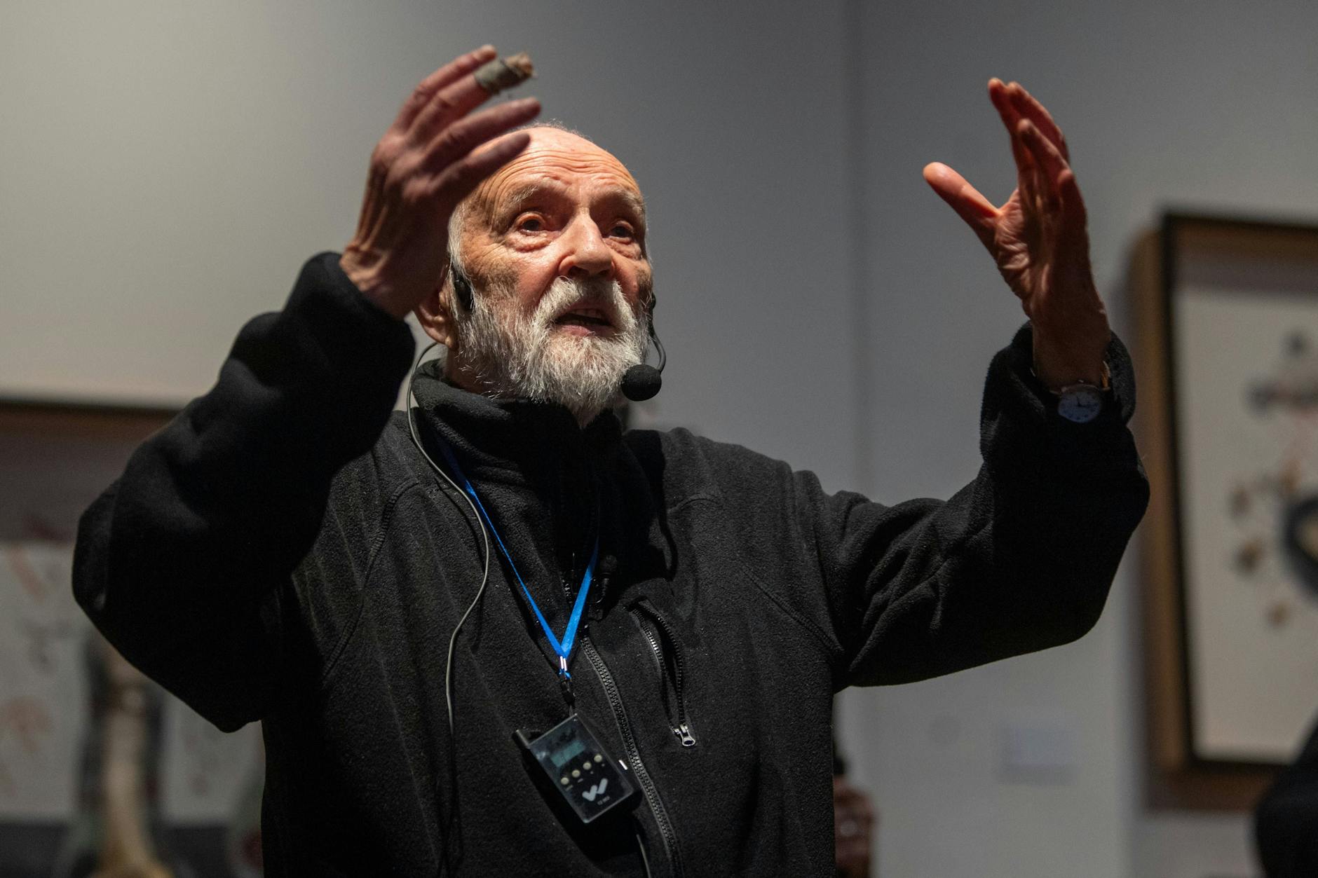 Der tschechische Filmemacher <a href="https://www.berliner-zeitung.de/kultur-vergnuegen/kino-streaming/so-viel-surrealismus-war-noch-nie-li.297807">Jan Švankmajer</a> bei einer Ausstellungserföffnung