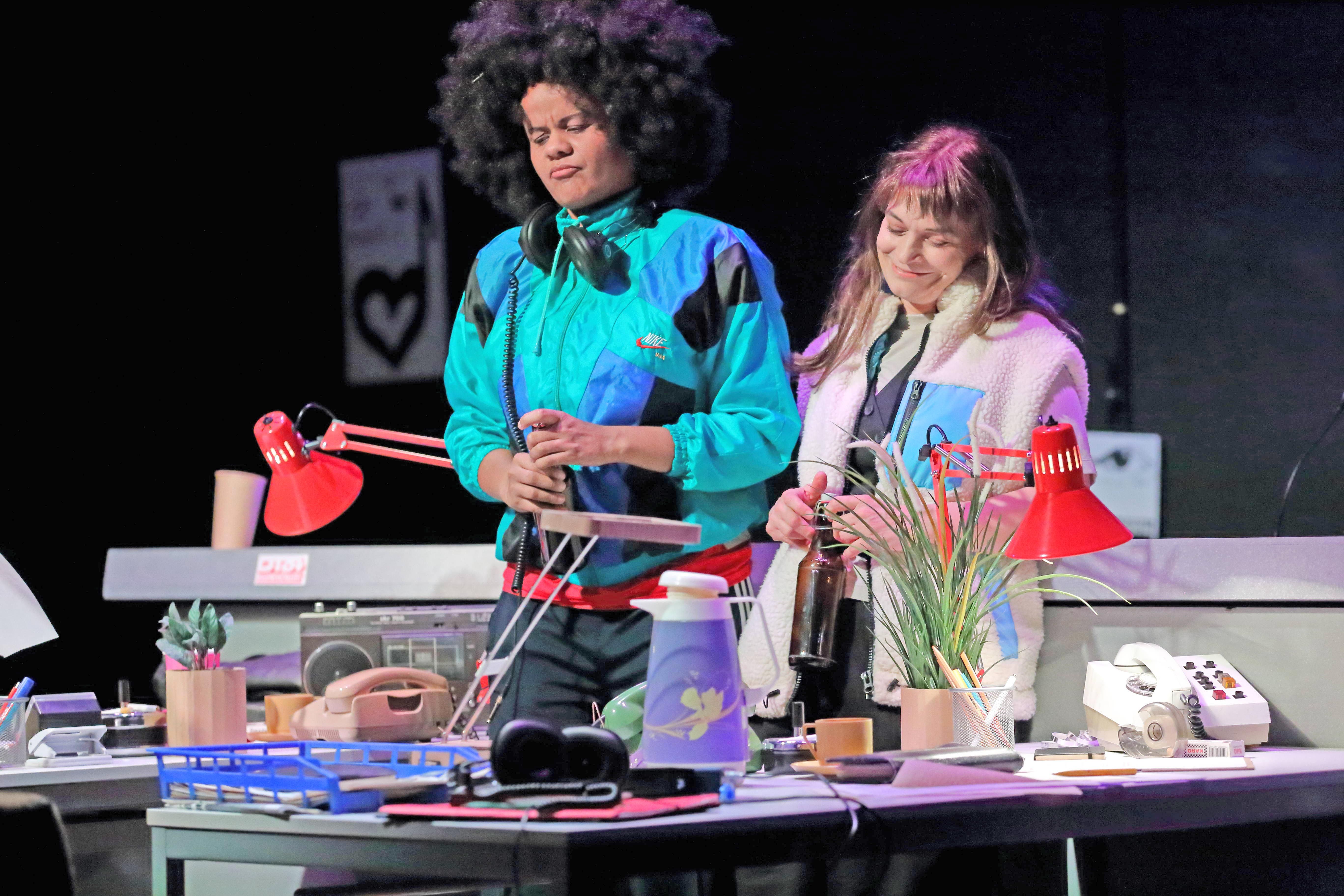 Mythos DT64 – DDR-Kultsender kommt auf die Theaterbühne