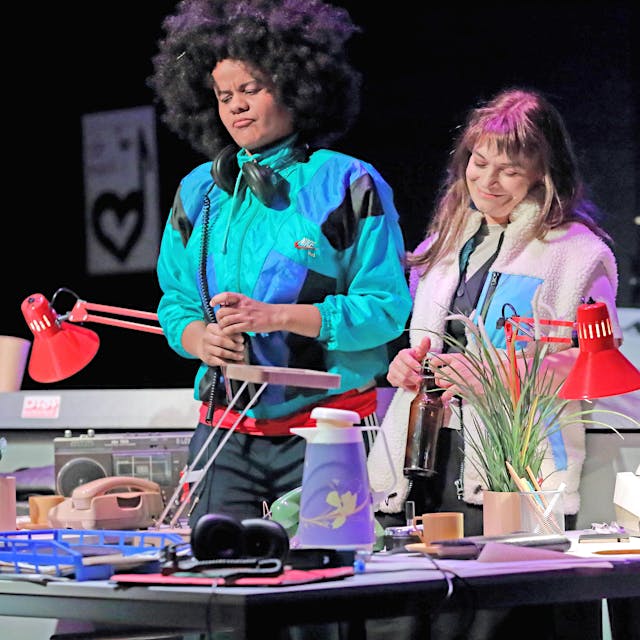 Mythos DT64 – DDR-Kultsender kommt auf die Theaterbühne