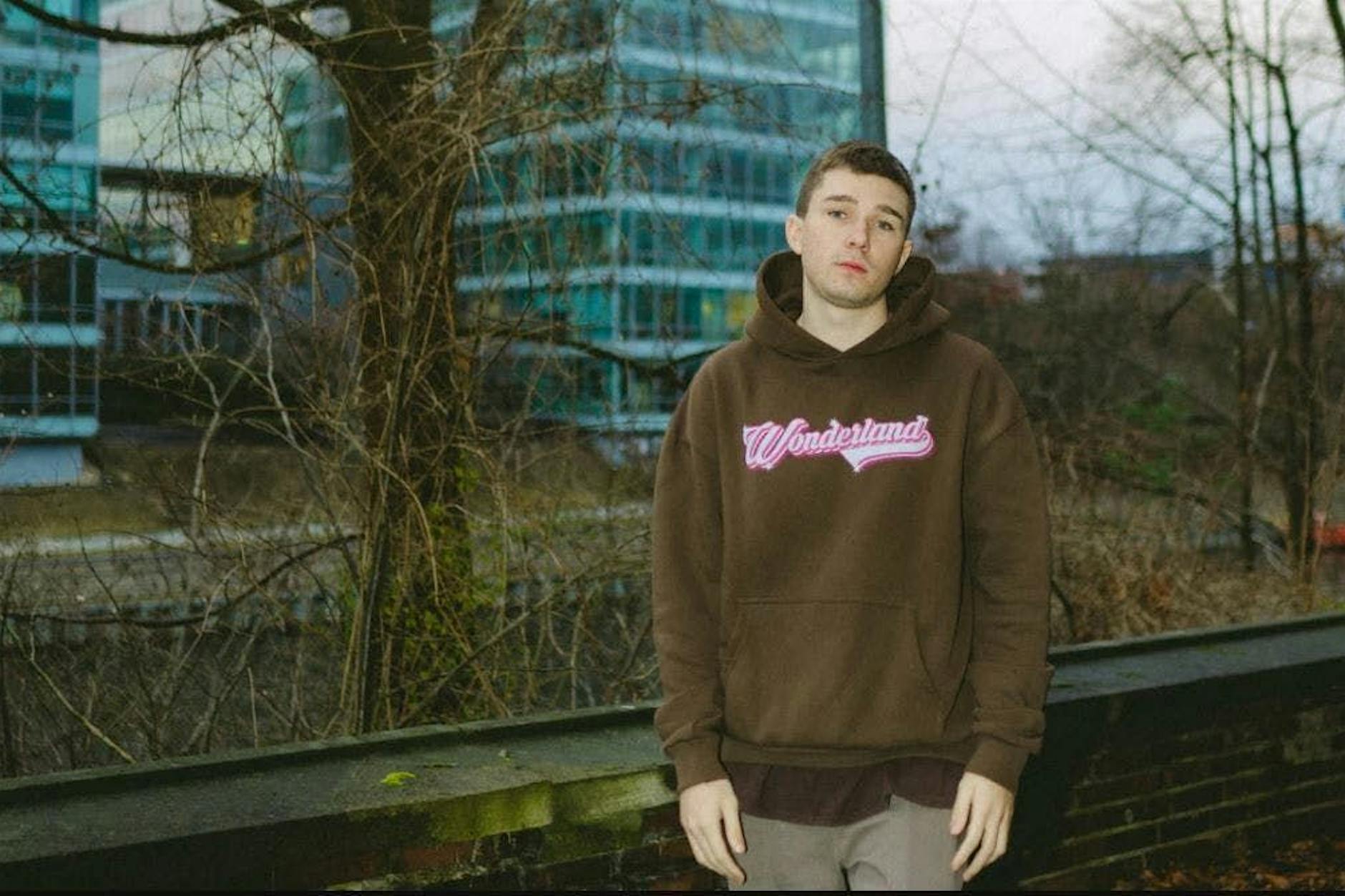 Schüsse auf Berliner Geschäft von Sneaker-Millionär – Schutzgeld-Terror