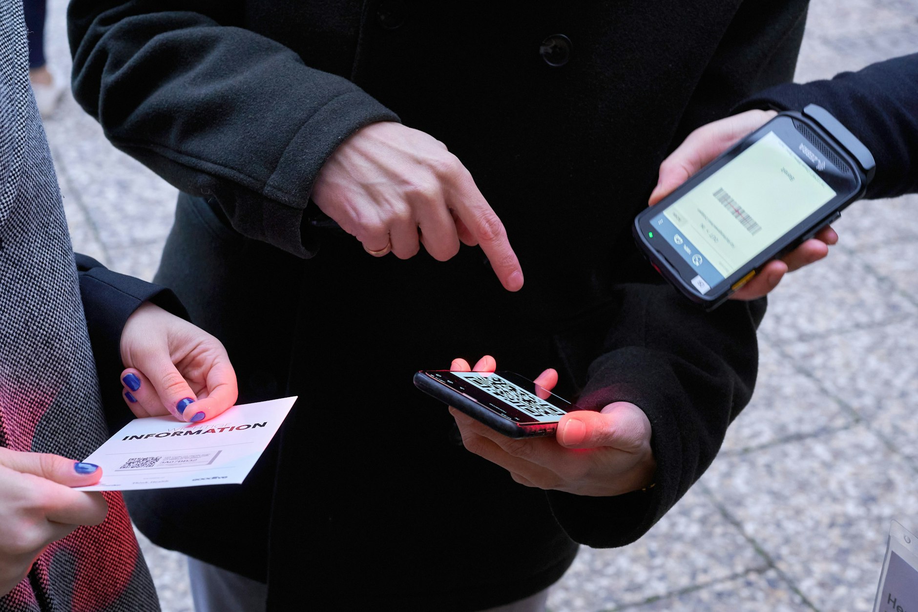 Die Digitale Welt gehört zu den größten Stressfaktoren bei Menschen.