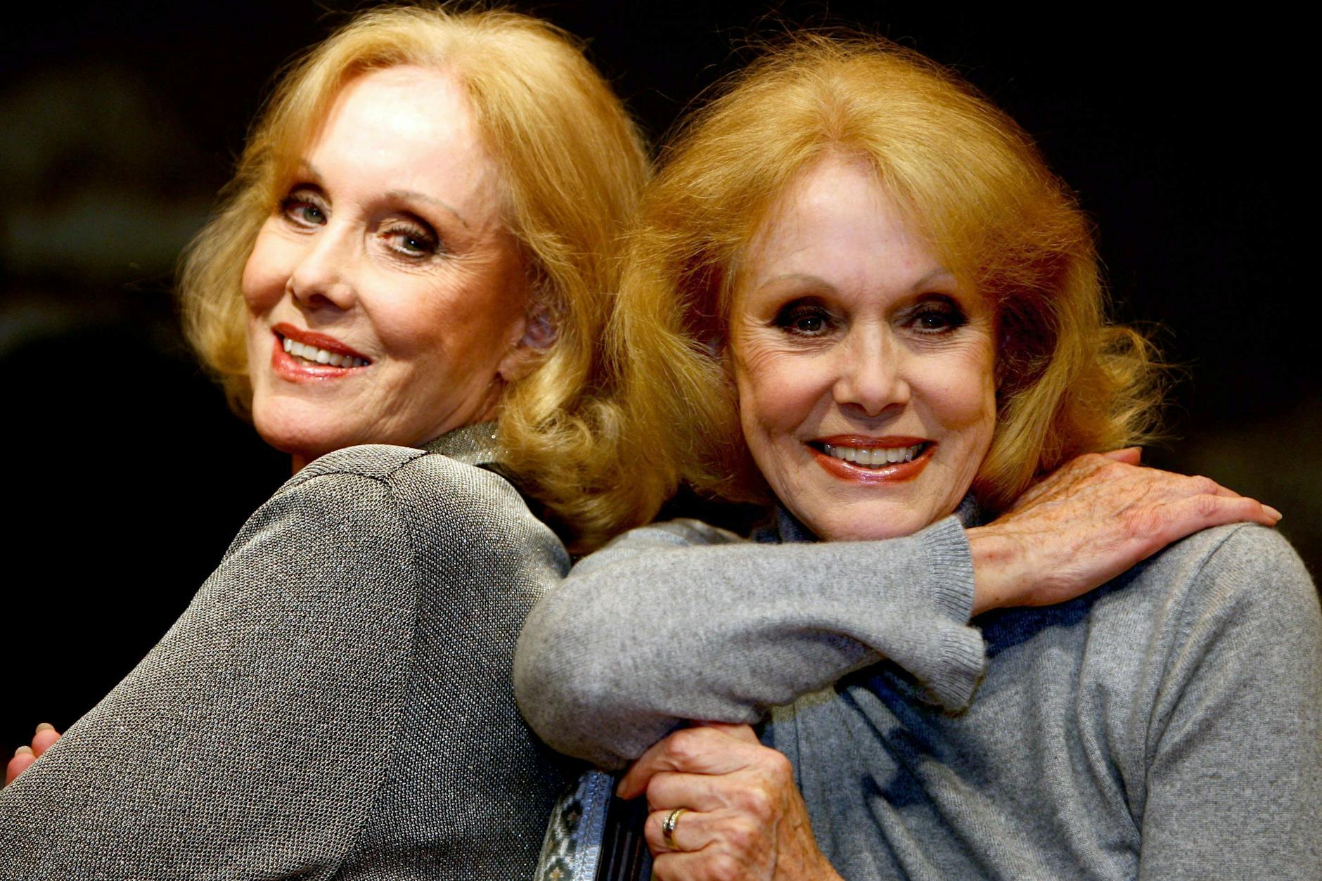 Die Kessler-Zwillinge Alice und Ellen Kessler lebten ein gemeinsames Leben auf der Bühne - und gingen zusammen in den Tod.