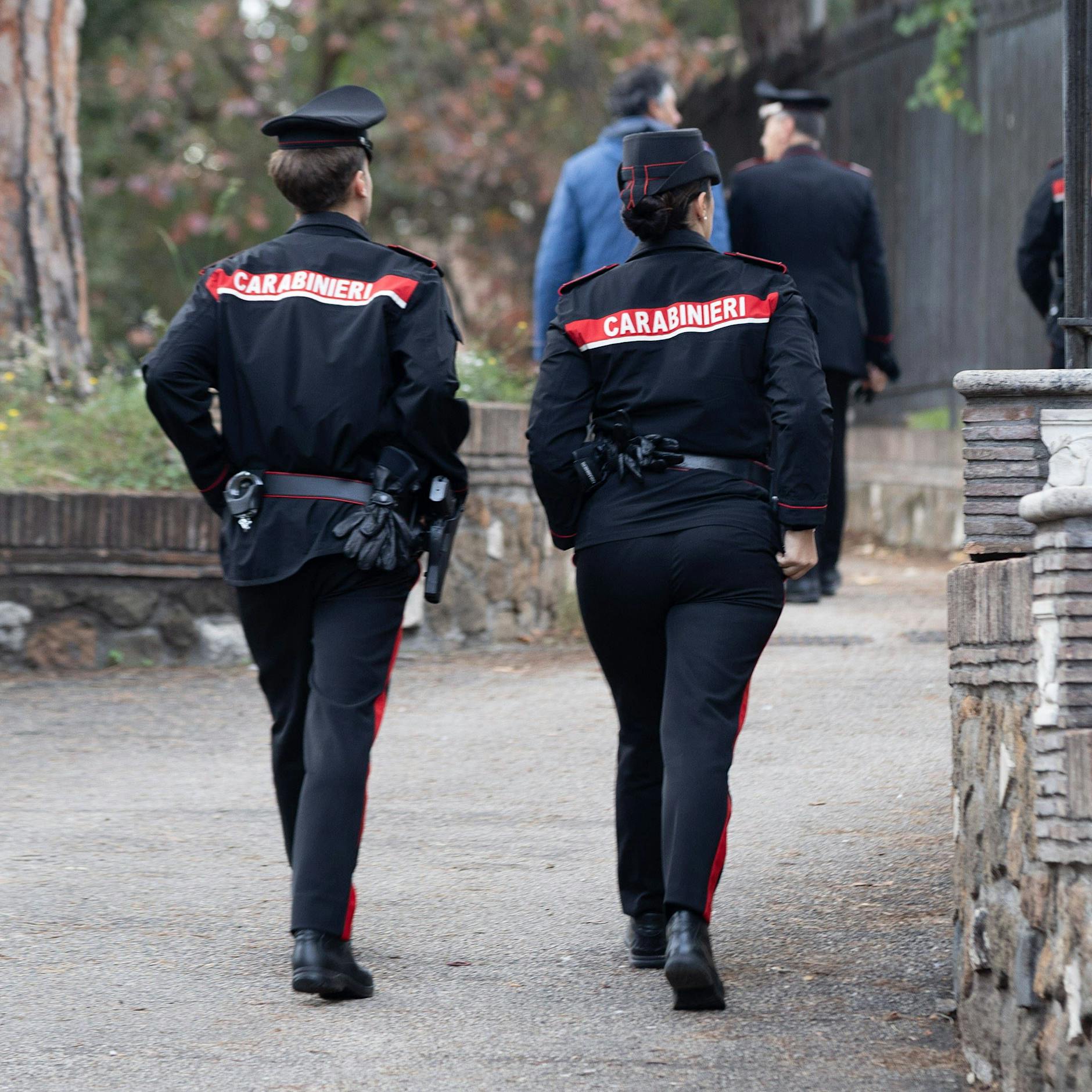 18-Jährige von fünf Männern vergewaltigt