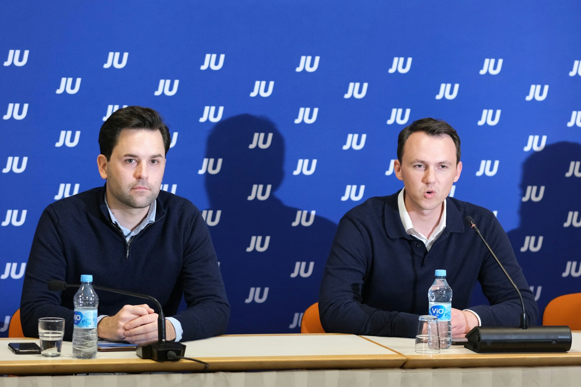 Johannes Winkel (l), Bundesvorsitzender der Jungen Union, und Pascal Reddig, Vorsitzender der Jungen Gruppe.