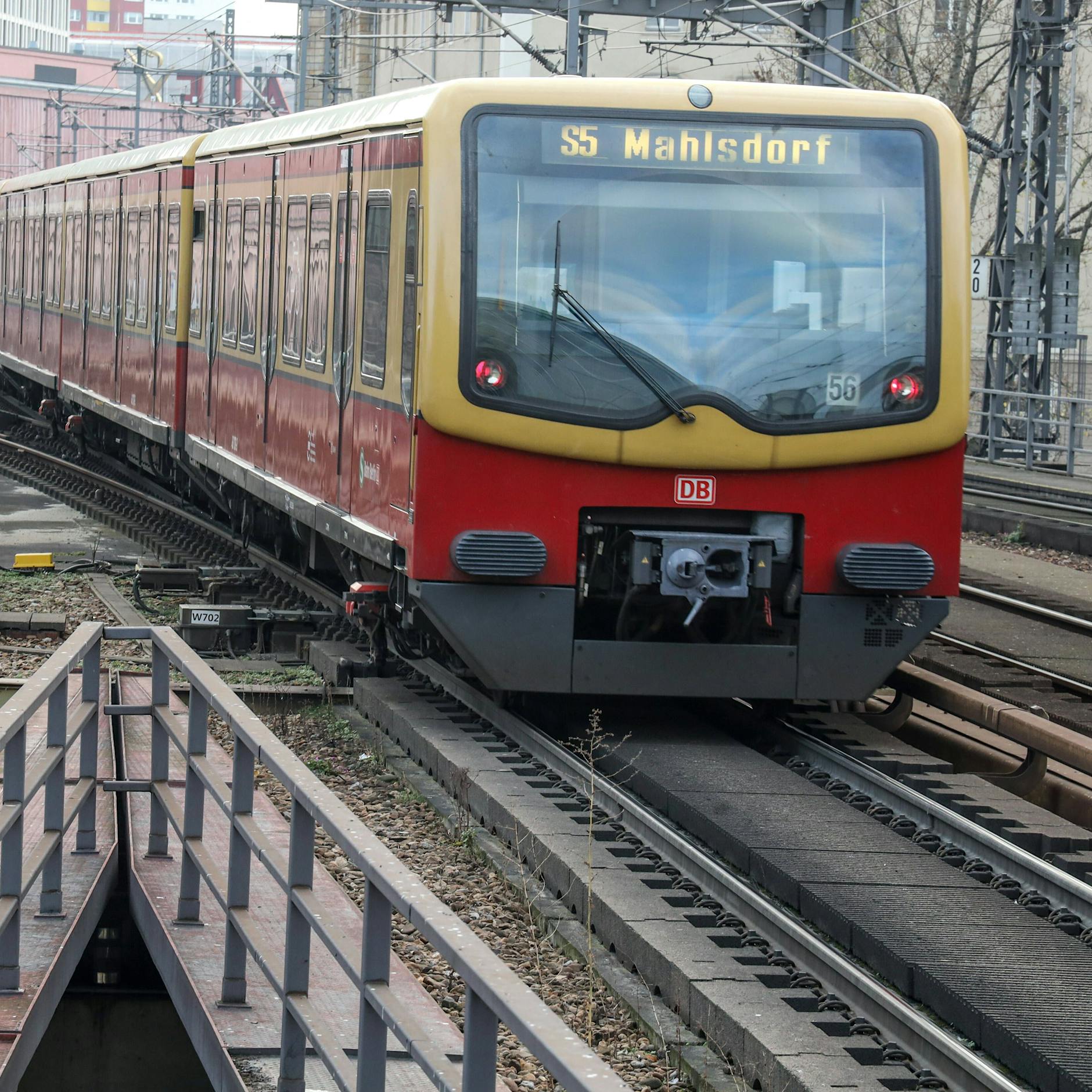 Mega-Zoff um BC-Ticket: Verkehrsverbund hängt den Stadtrand ab!