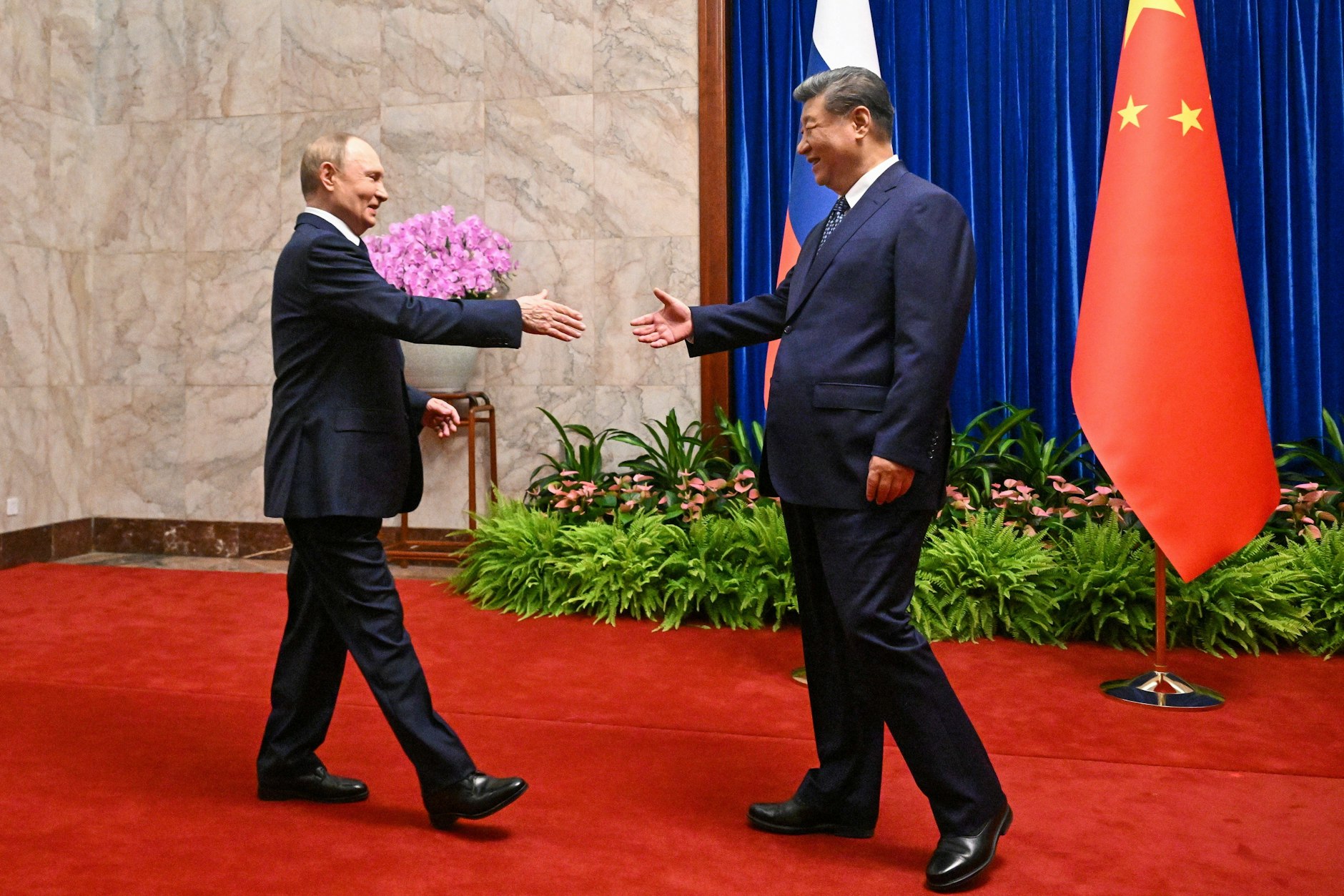 Kremlchef Wladimir Putin und Chinas Präsident Xi Jinping während eines Treffens der Shanghaier Organisation für Zusammenarbeit, kurz SOZ.