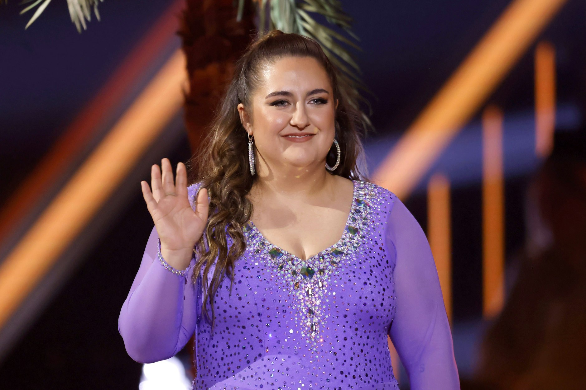 SelfieSandra moderiert „Make Love, Fake Love“.